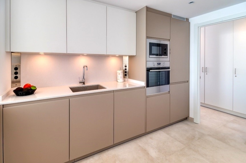Piso de 2 Dormitorios y 2 Baños en venta en Arroyo de la Miel, Benalmádena