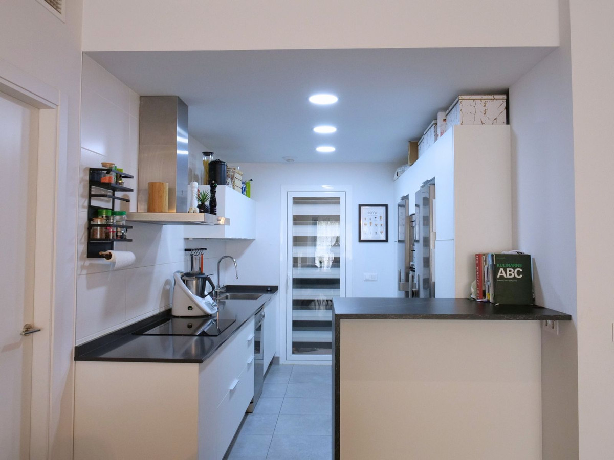 Piso de 3 Dormitorios en venta en Estepona