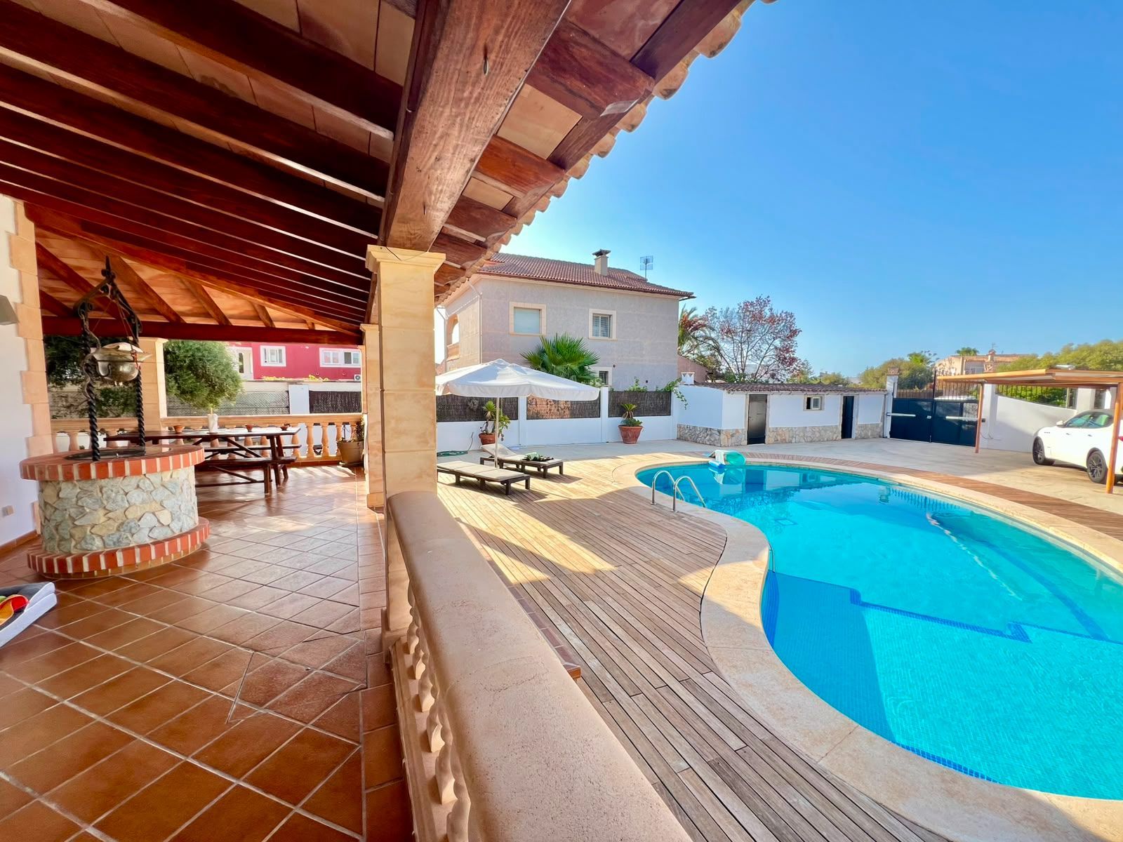 Casa de 6 Dormitorios y 4 Baños en venta en Portocolom