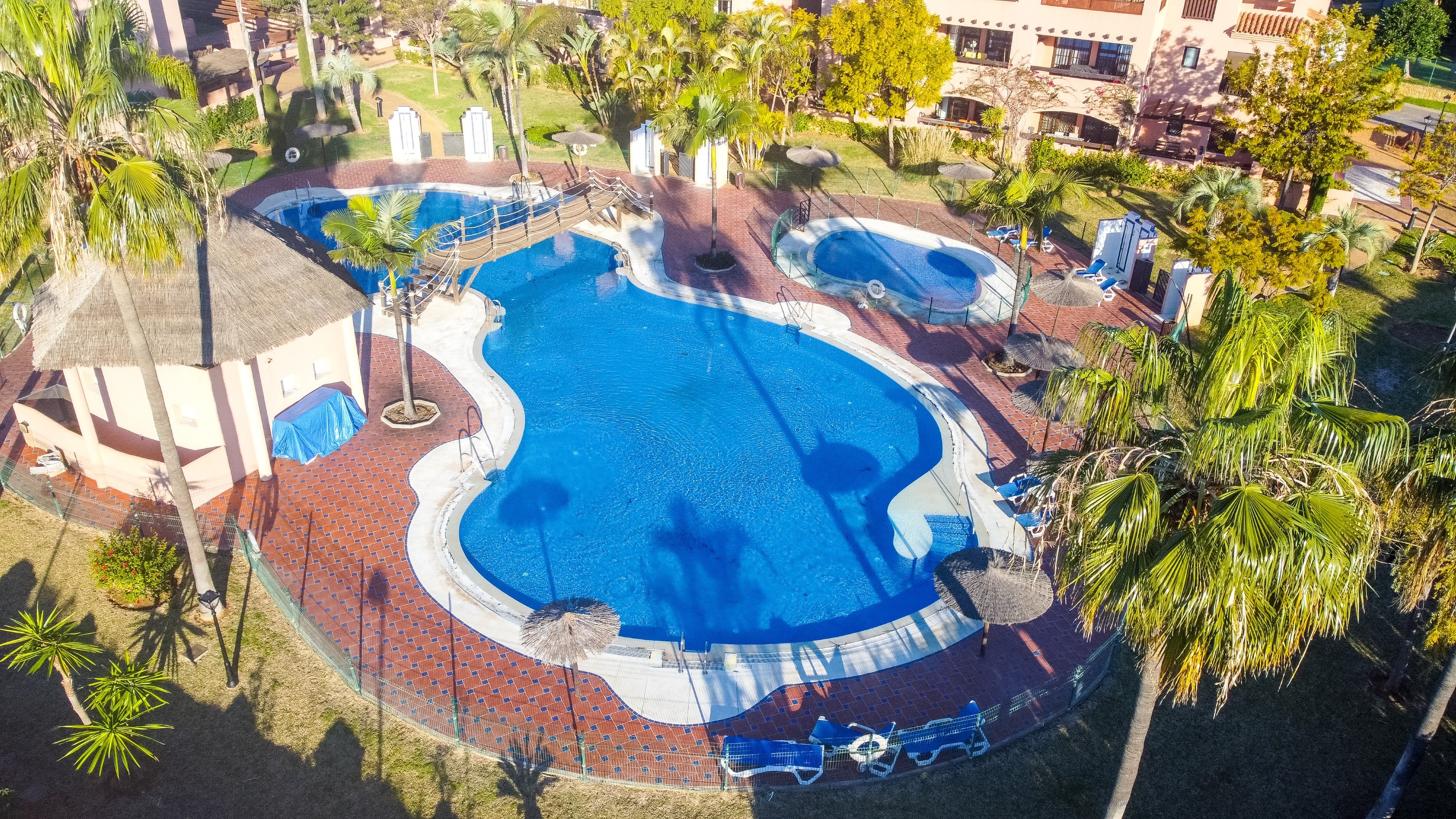 Piso de 2 Dormitorios en venta en Nueva Milla de Oro, Atalaya Isdabe