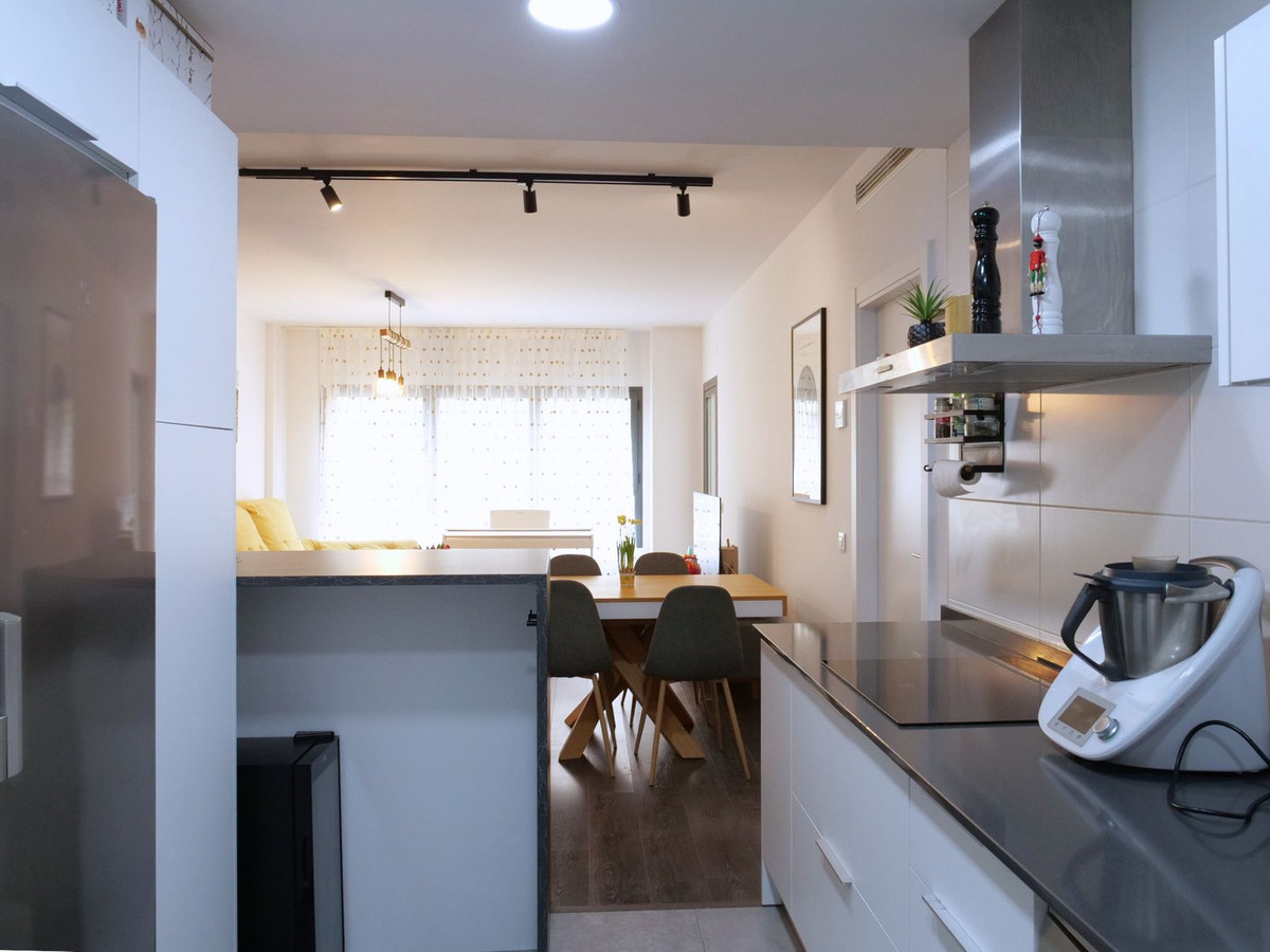 Piso de 3 Dormitorios en venta en Estepona