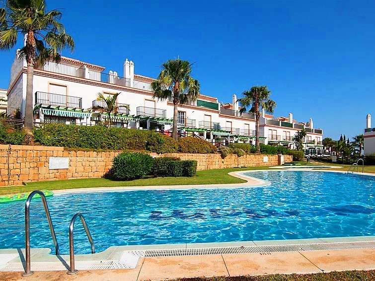 Casa Adosada en venta en Cabopino, Marbella