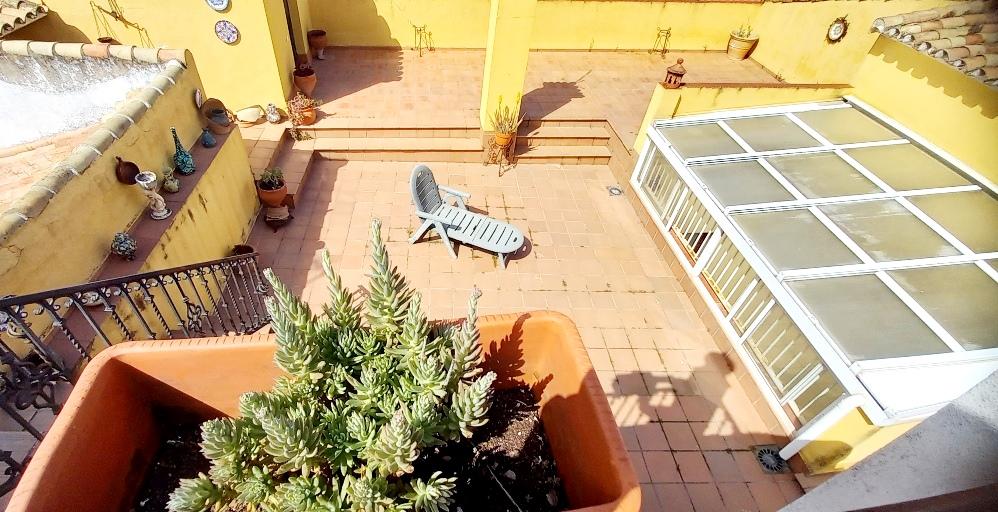 Casa Adosada de 6 Dormitorios y 4 Baños en venta en Córdoba