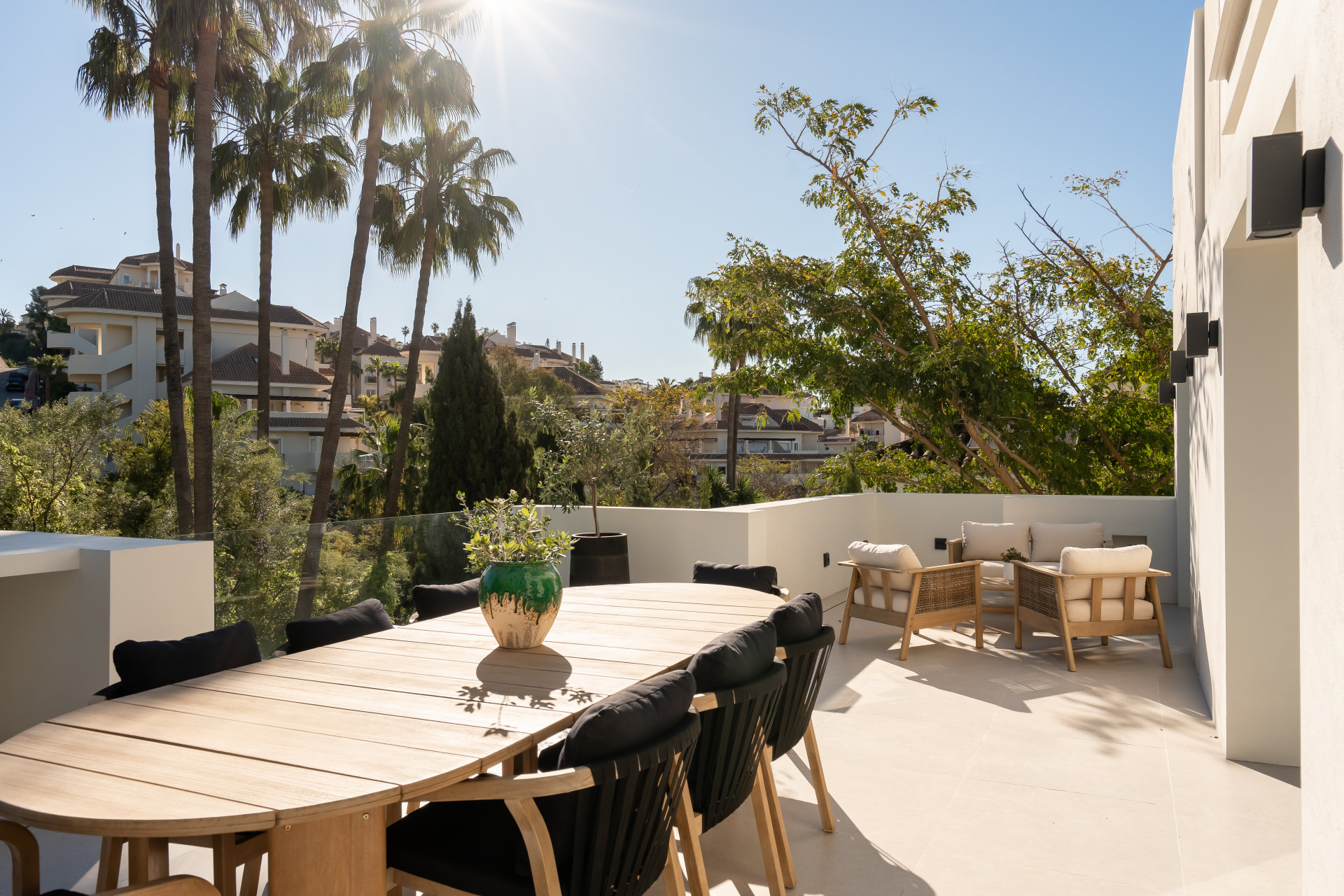 Casa de 5 Dormitorios en venta en Nueva Andalucía, Marbella