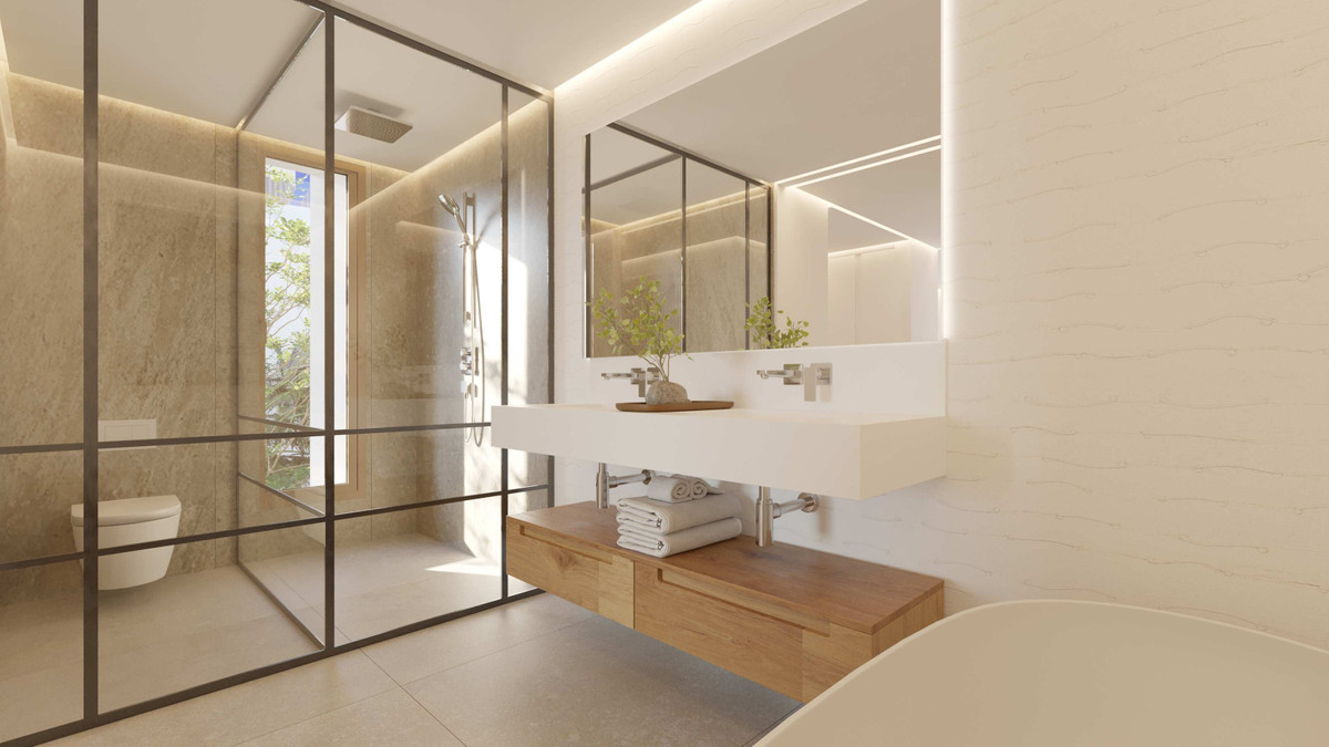 Casa Adosada de 4 Dormitorios y 4 Baños en venta en Nueva Milla de Oro, Estepona