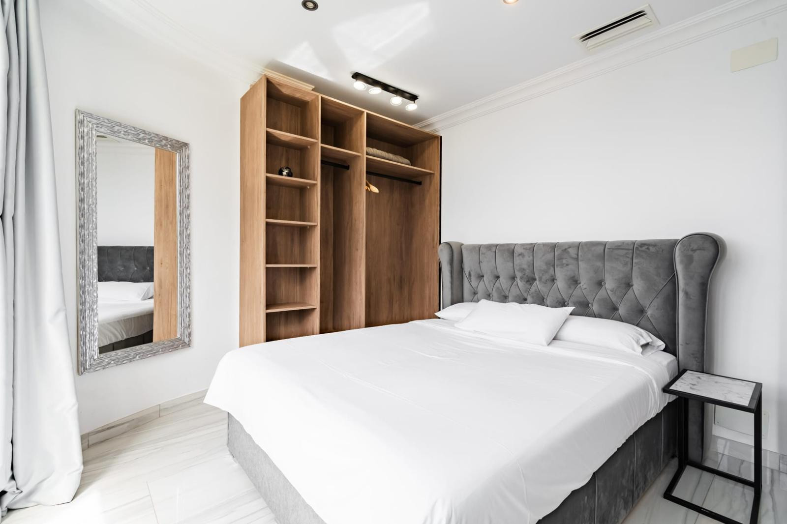Piso de 3 Dormitorios en venta en Puerto Banús, Marbella