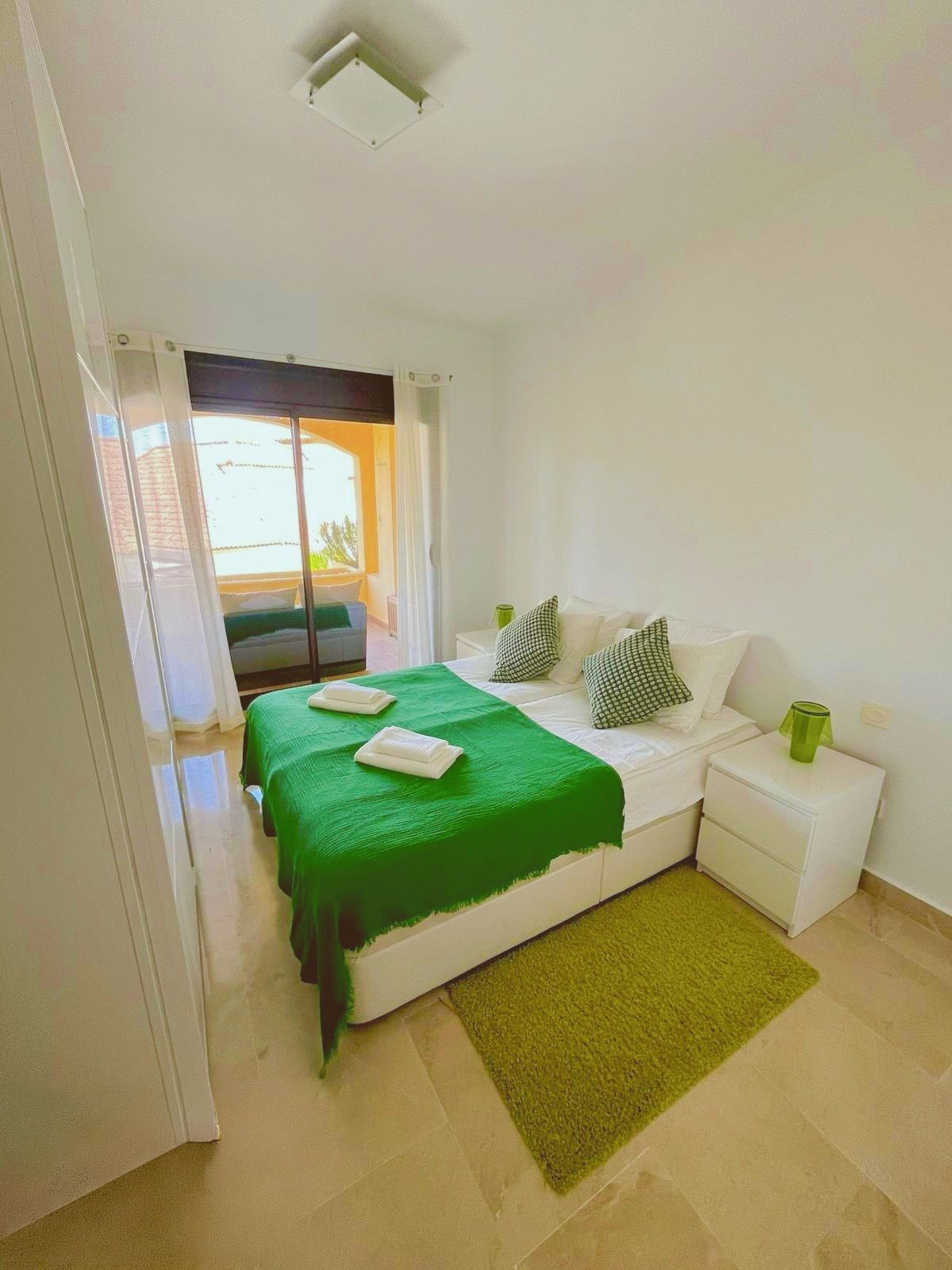 Piso de 2 Dormitorios en venta en La Duquesa