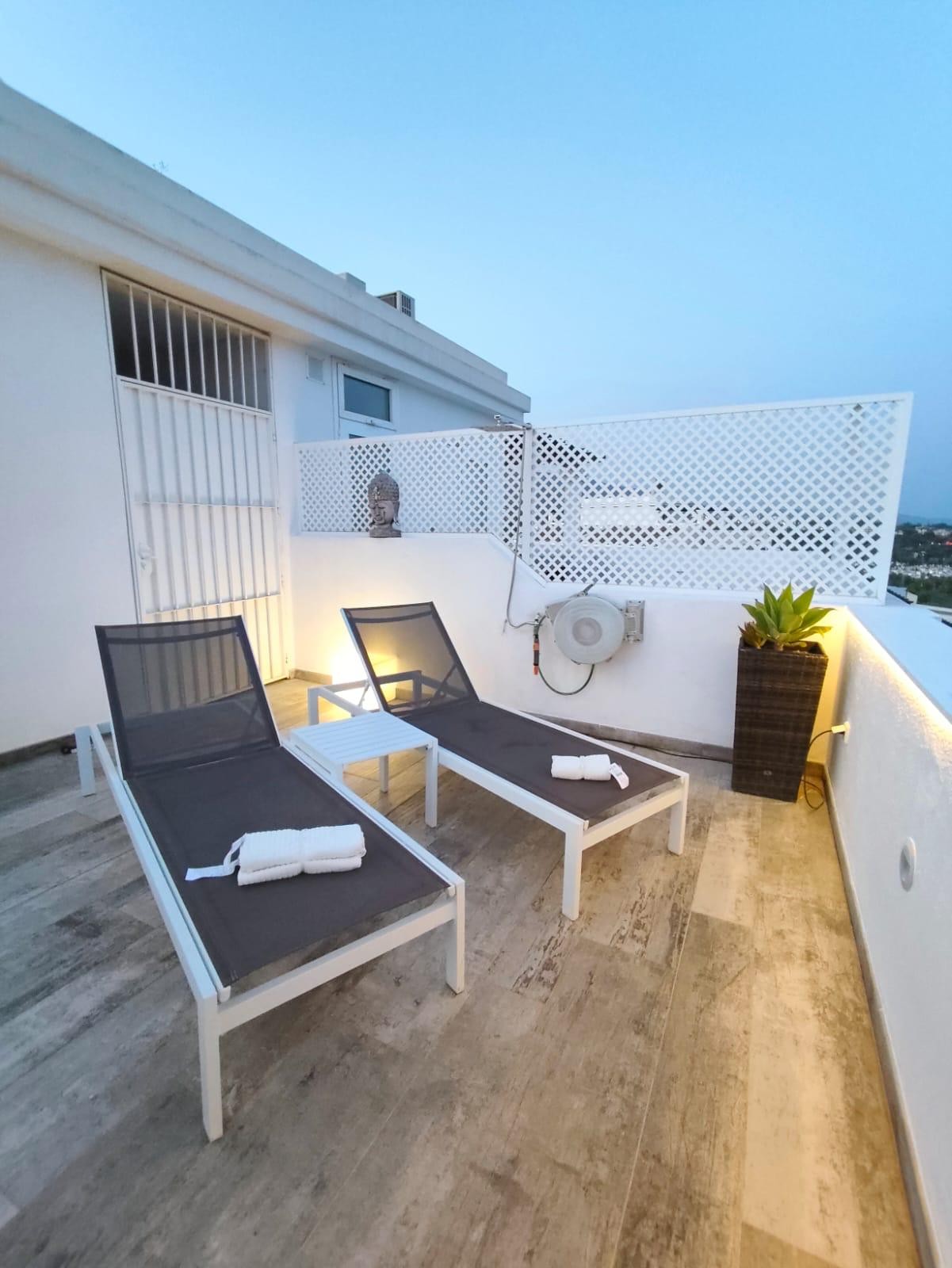 Ático de 3 Dormitorios y 3 Baños en venta en Nueva Andalucía, Marbella