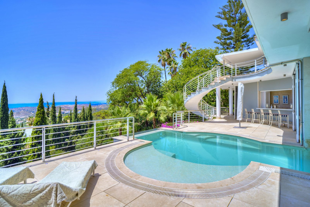5 спални, 5 бани - Вила за продажба в El Madronal, Benahavis