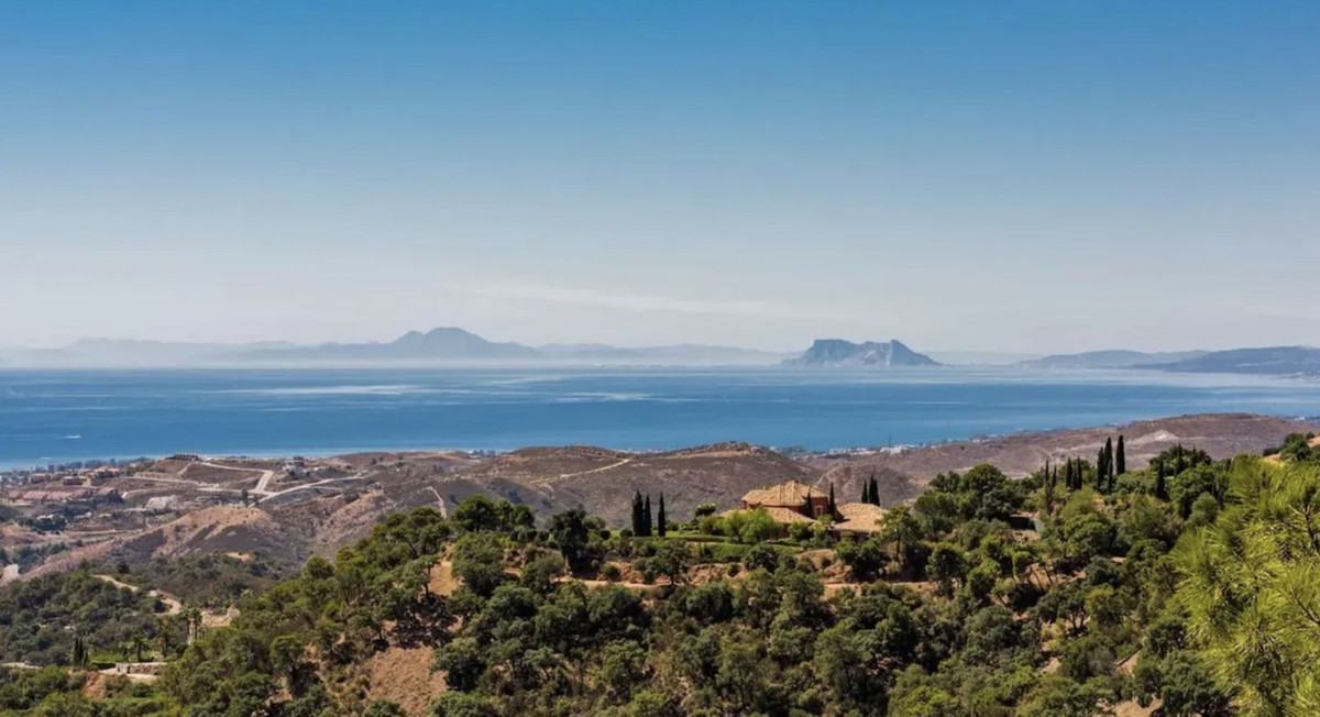 Terreno en venta en La Zagaleta, Benahavís