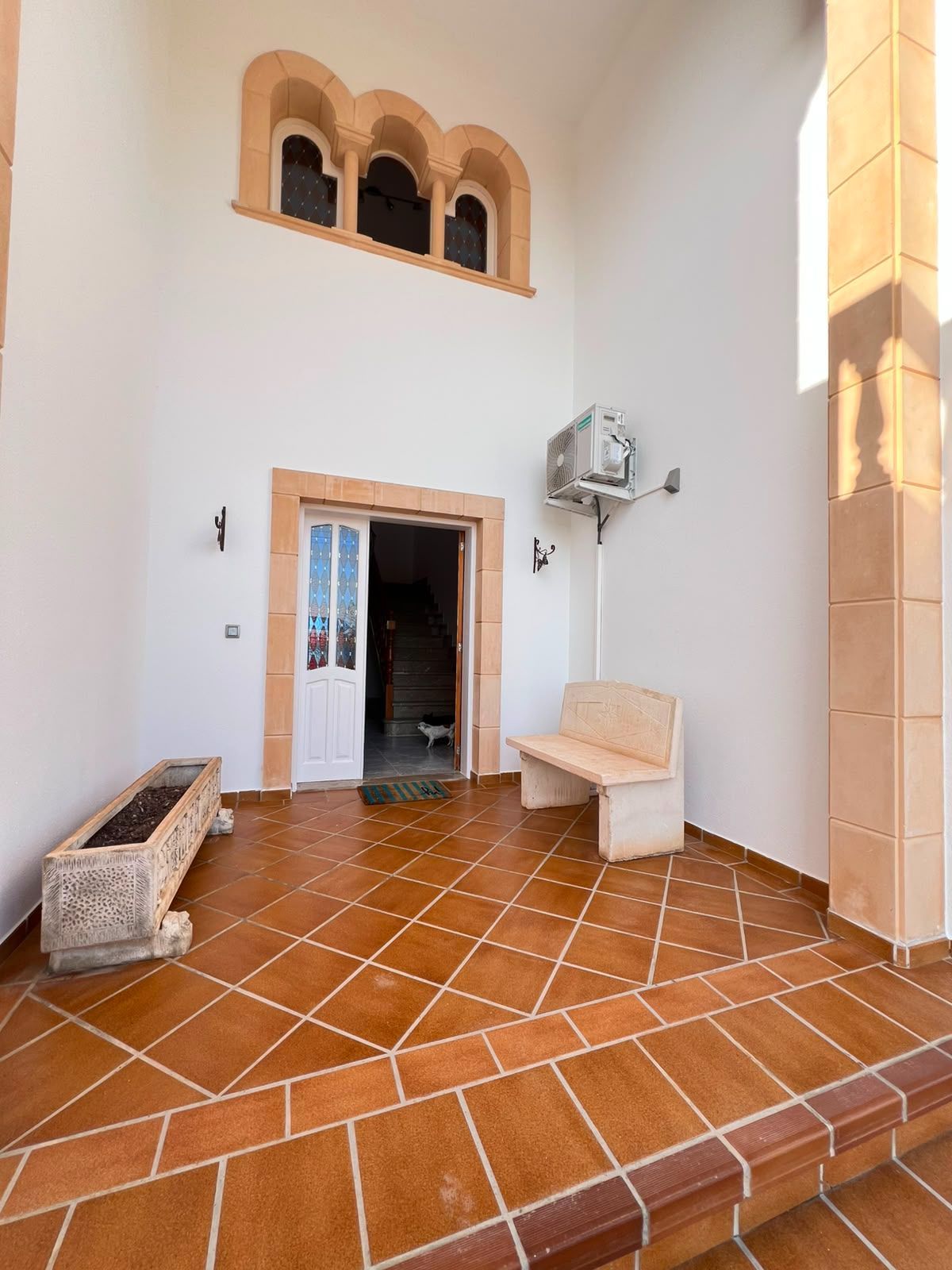 Casa de 6 Dormitorios y 4 Baños en venta en Portocolom
