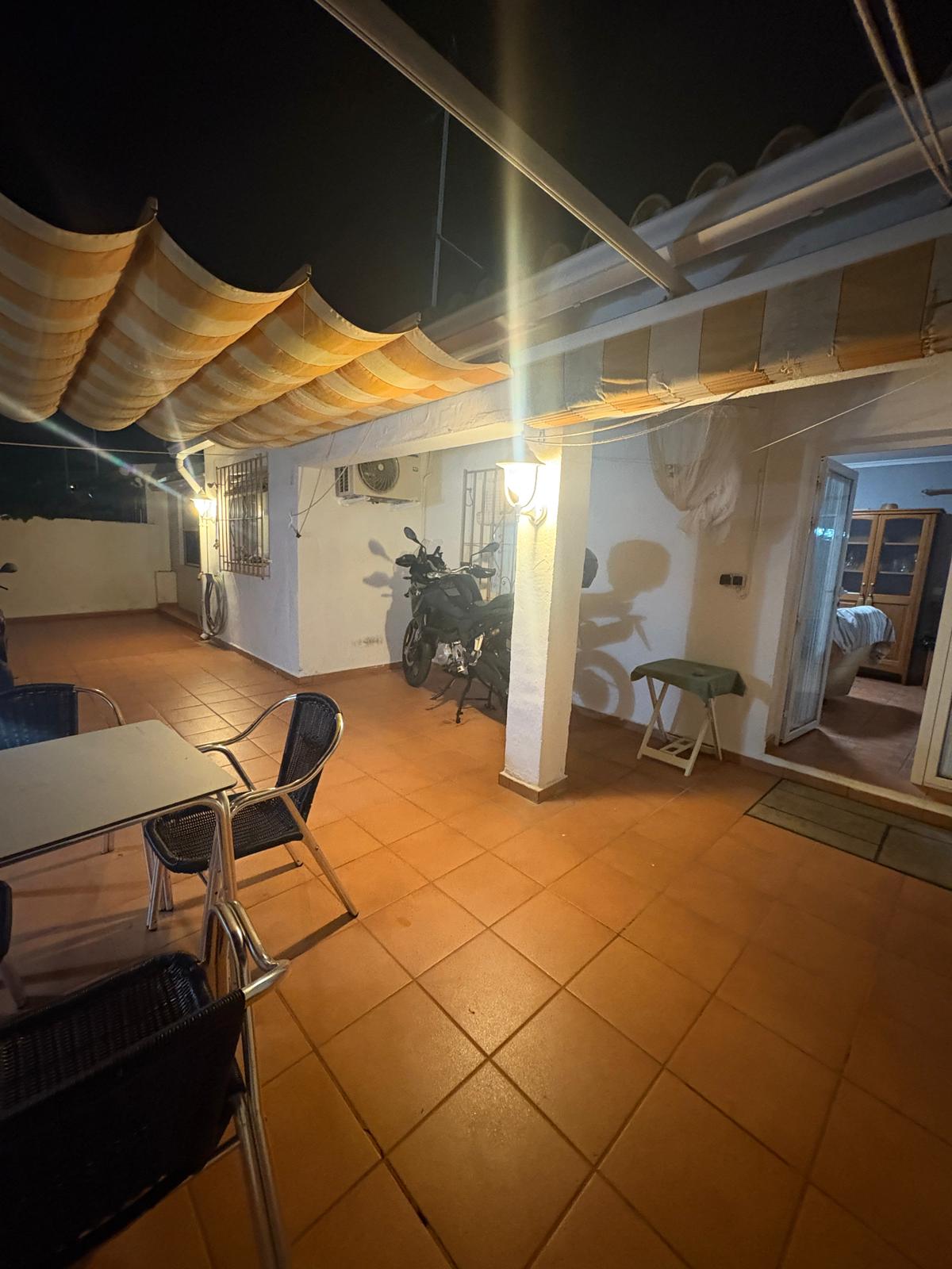 Casa de 5 Dormitorios en venta en Monte Pego, Dénia