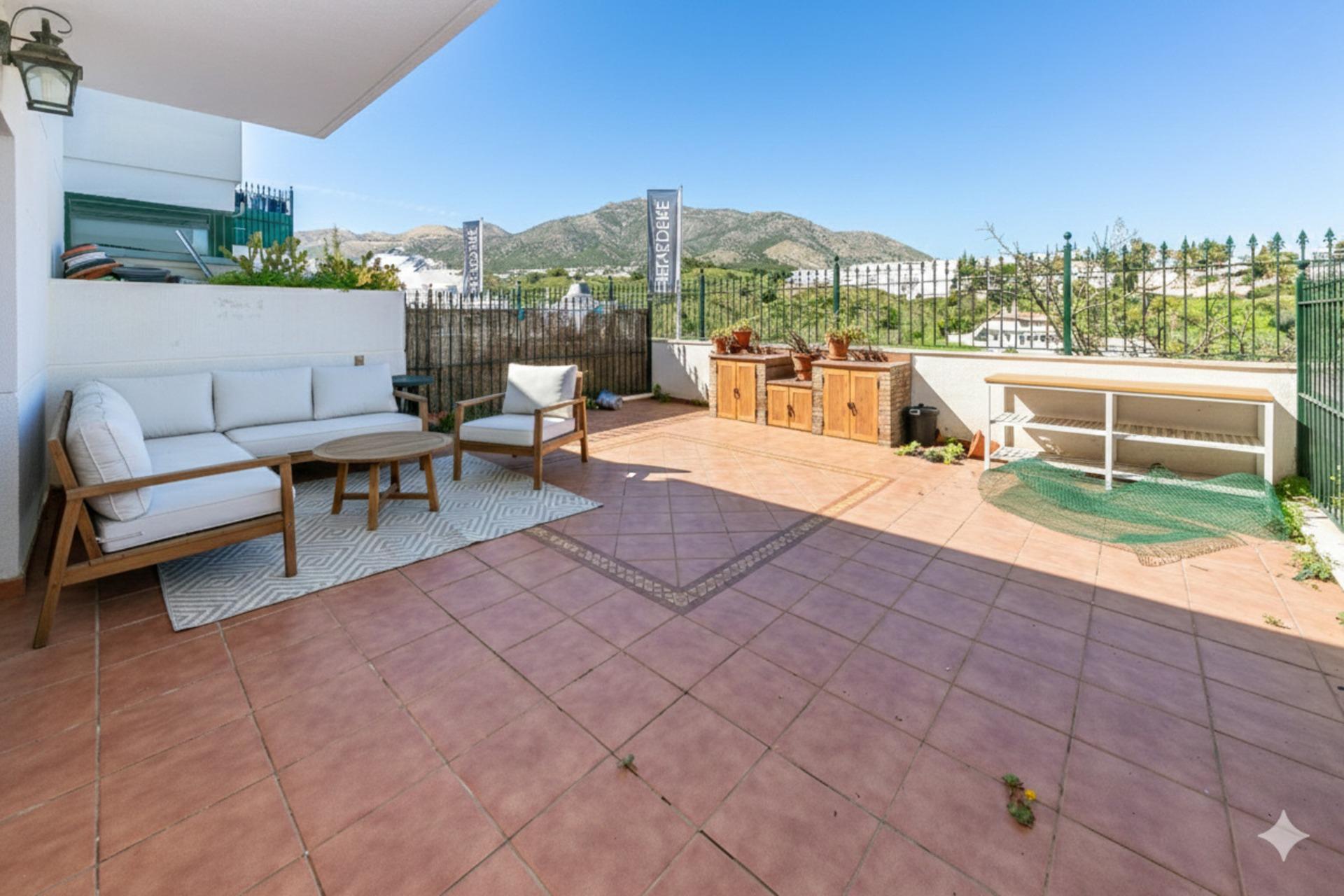 Piso de 2 Dormitorios y 2 Baños en venta en Torreblanca del Sol, Fuengirola