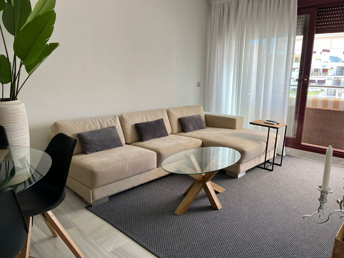 Ático de 2 Dormitorios y 2 Baños en venta en Benahavís