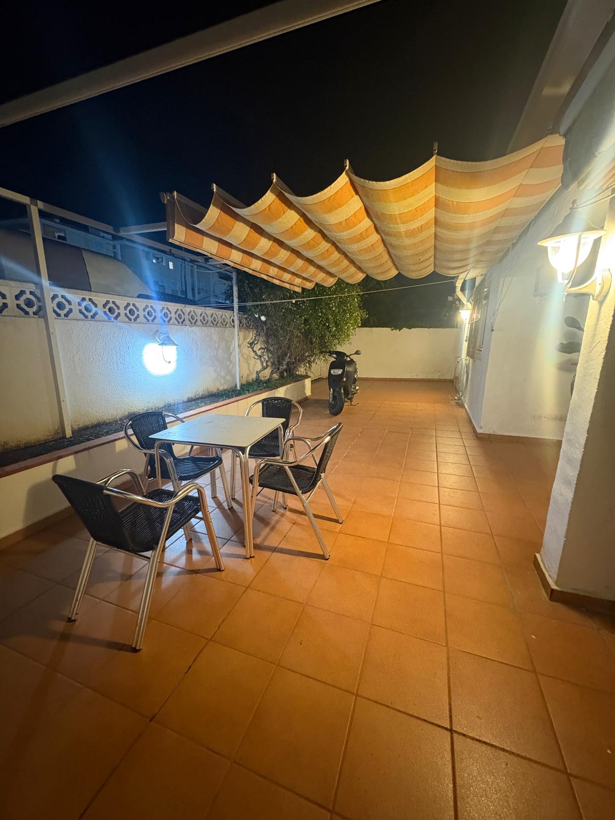 Casa de 5 Dormitorios en venta en Monte Pego, Dénia
