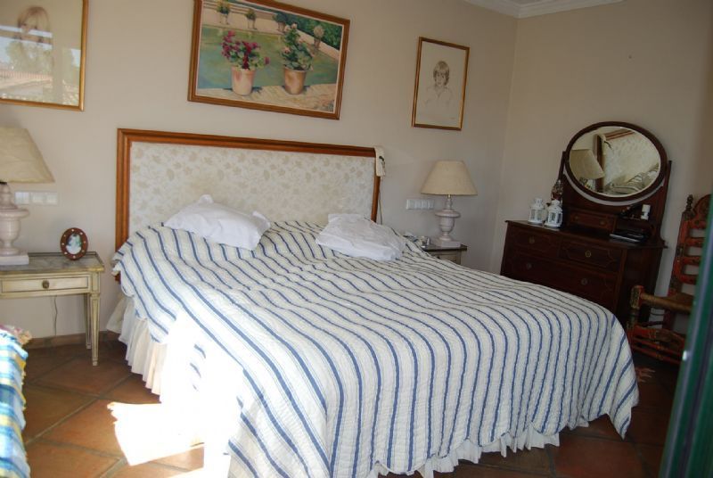 Casa de 4 Dormitorios y 4 Baños en venta en San Pedro de Alcántara