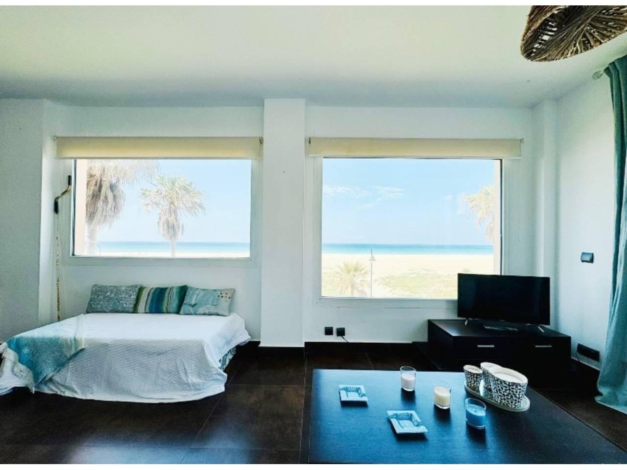Piso de 2 Dormitorios en venta en Tarifa