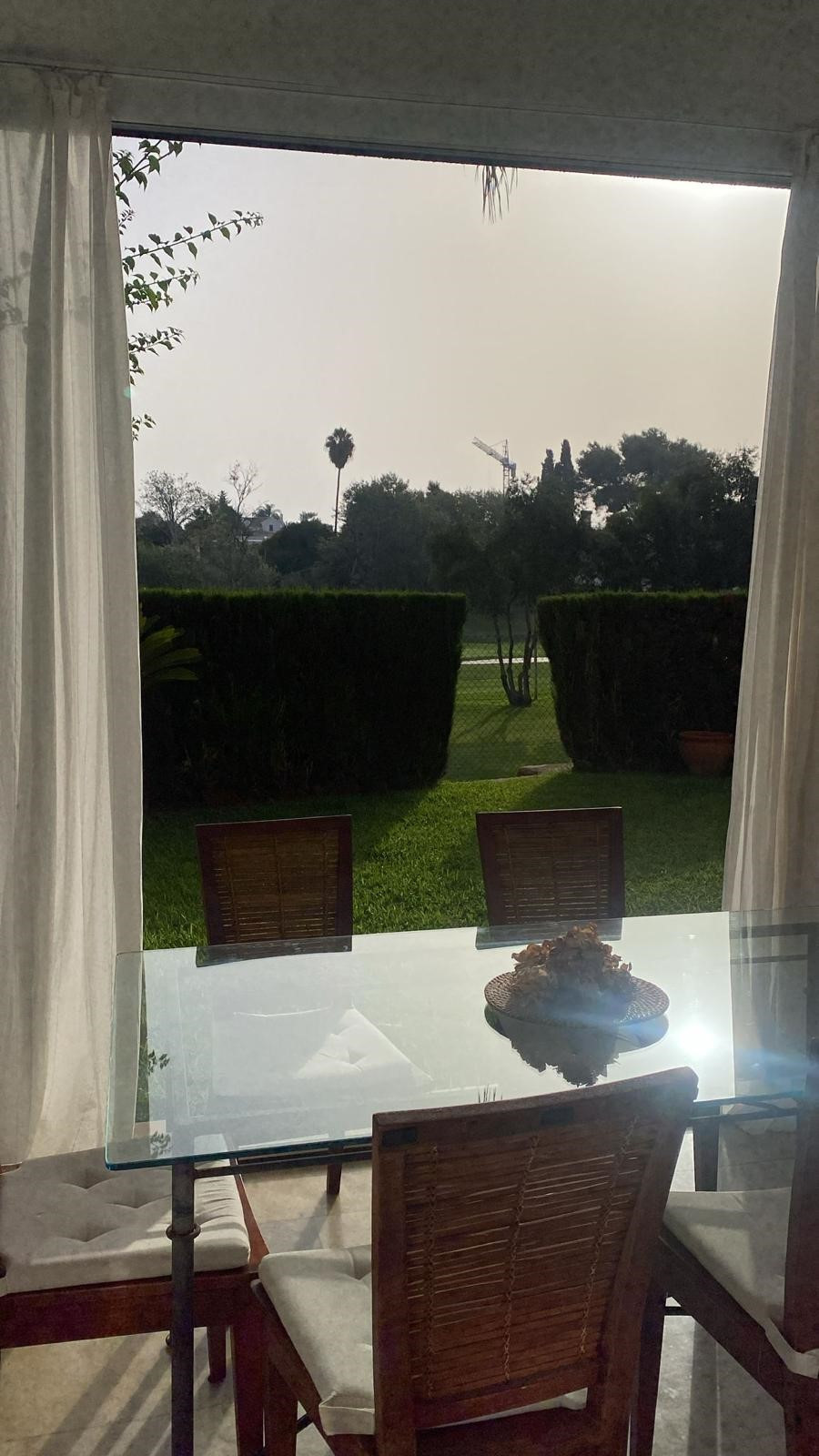 Piso de 3 Dormitorios y 3 Baños en alquiler en Guadalmina Baja, San Pedro de Alcántara