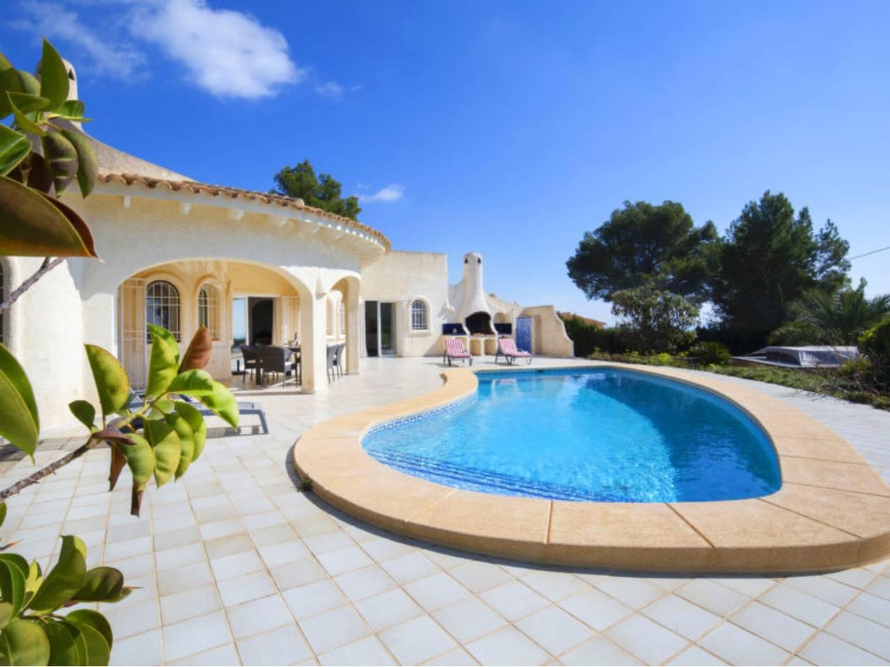 Casa Adosada de 2 Dormitorios y 2 Baños en venta en Altea