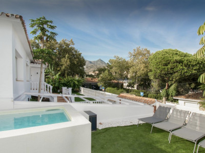 Casa de 5 Dormitorios en alquiler en Marbella