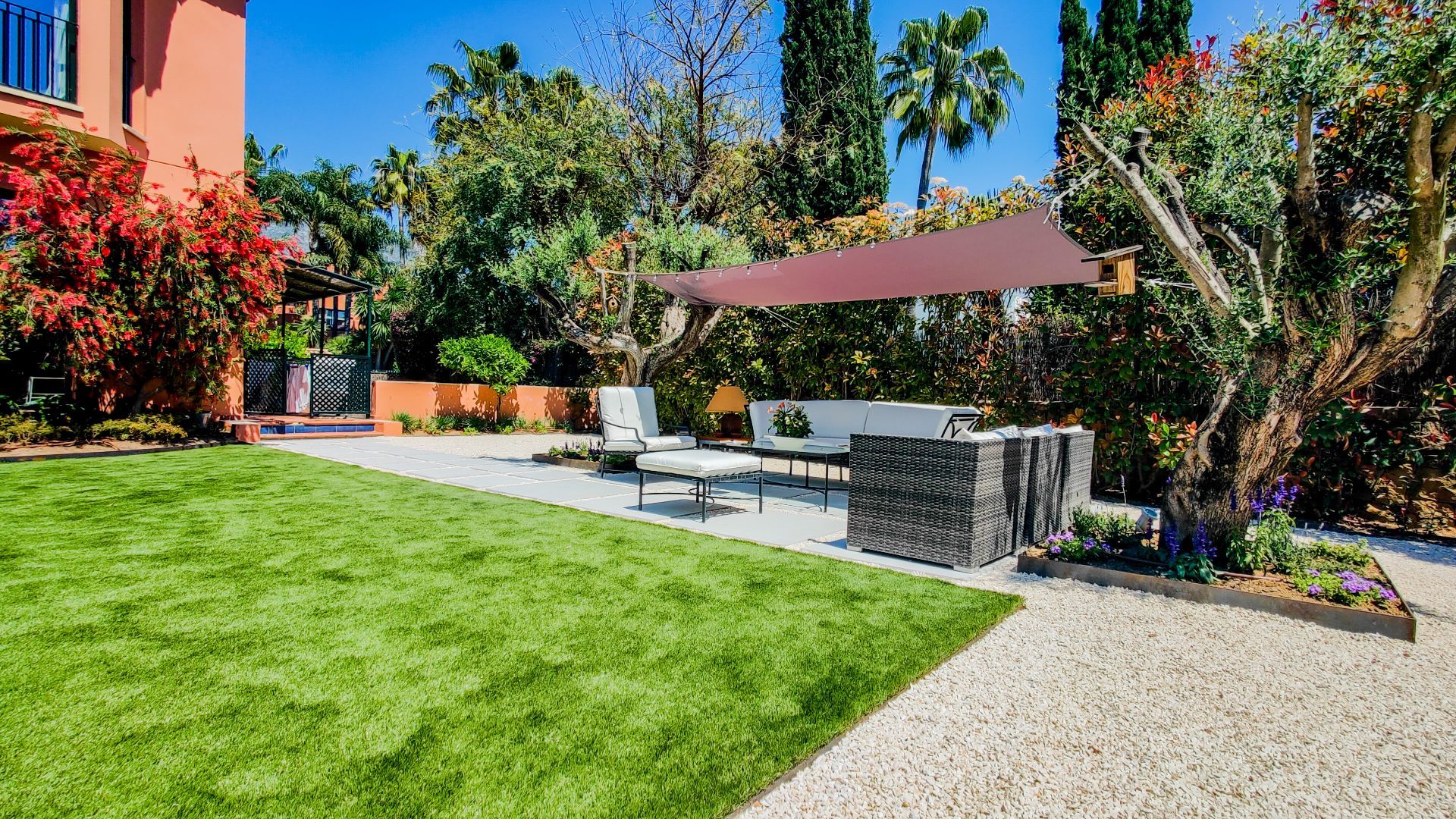 Casa de 5 Dormitorios en venta en Milla de Oro, Marbella