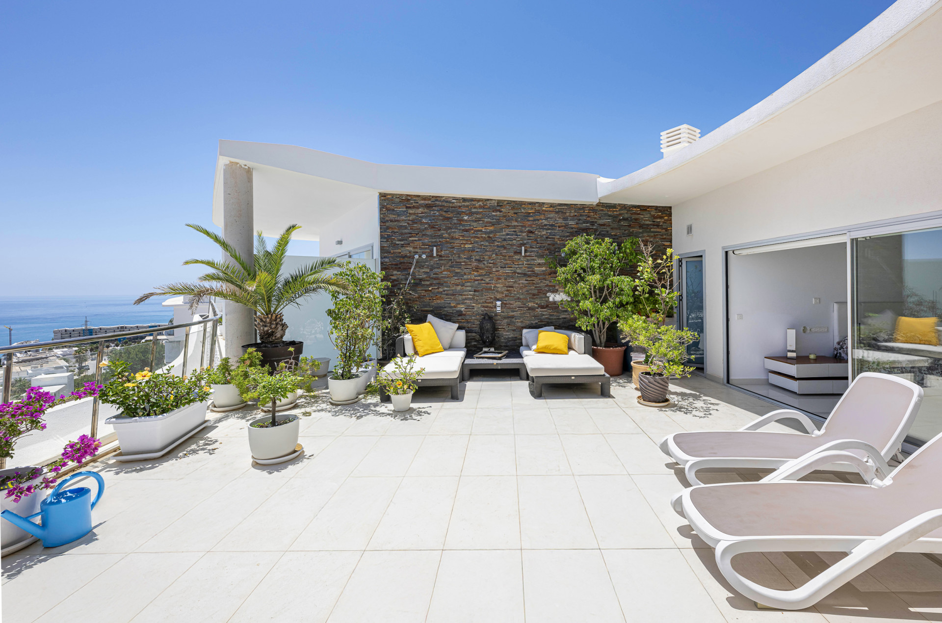 Ático de 3 Dormitorios y 2 Baños en venta en Benalmádena