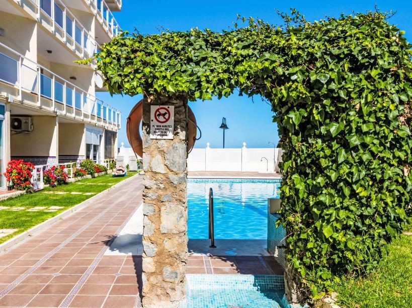 Piso de 1 Dormitorio y 1 Baño en venta en Torremolinos