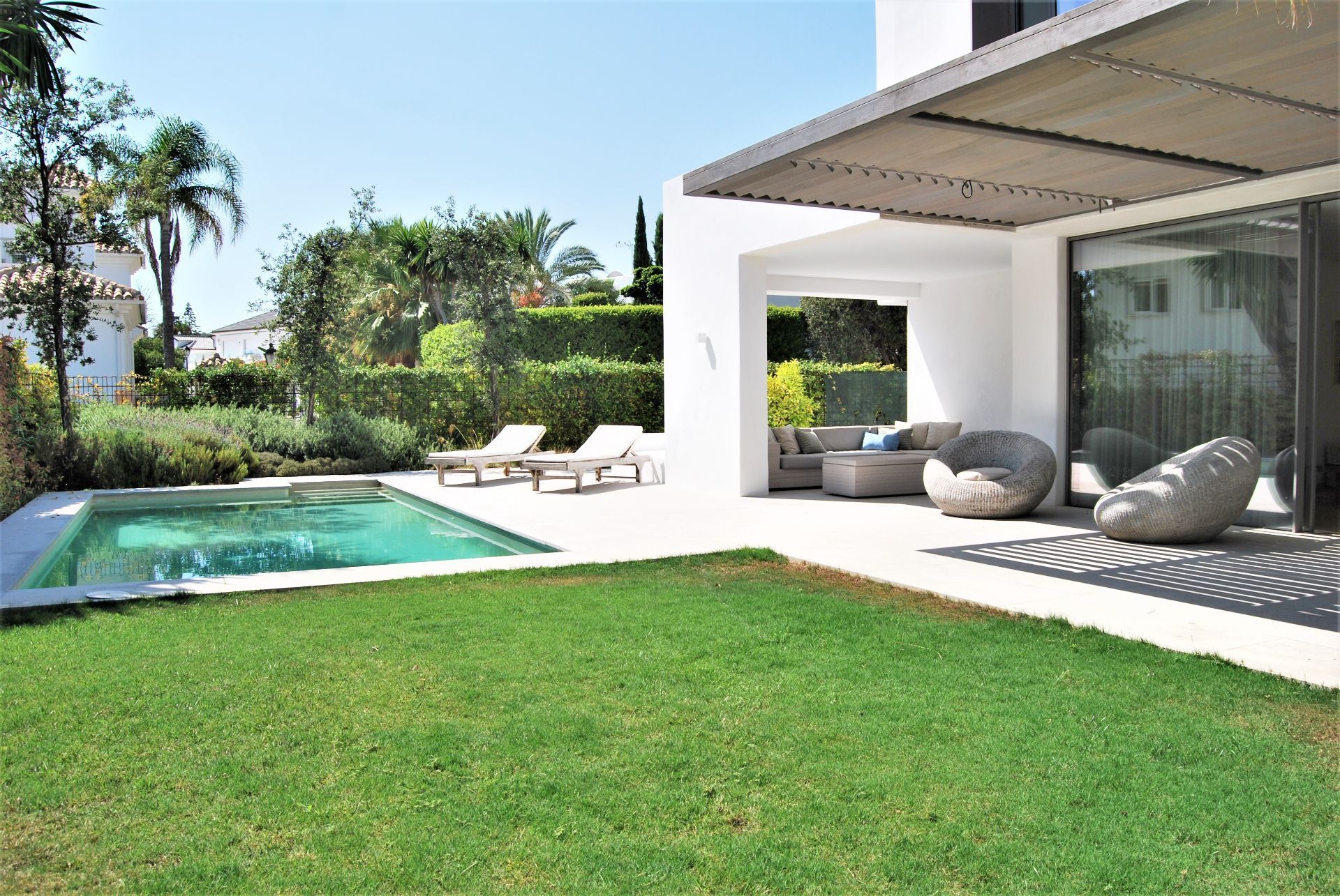 4 Bed - Villa for Sale in Marbella Golden Mile