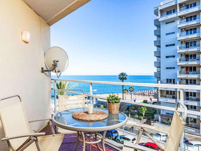 Piso de 1 Dormitorio y 1 Baño en venta en Torremolinos