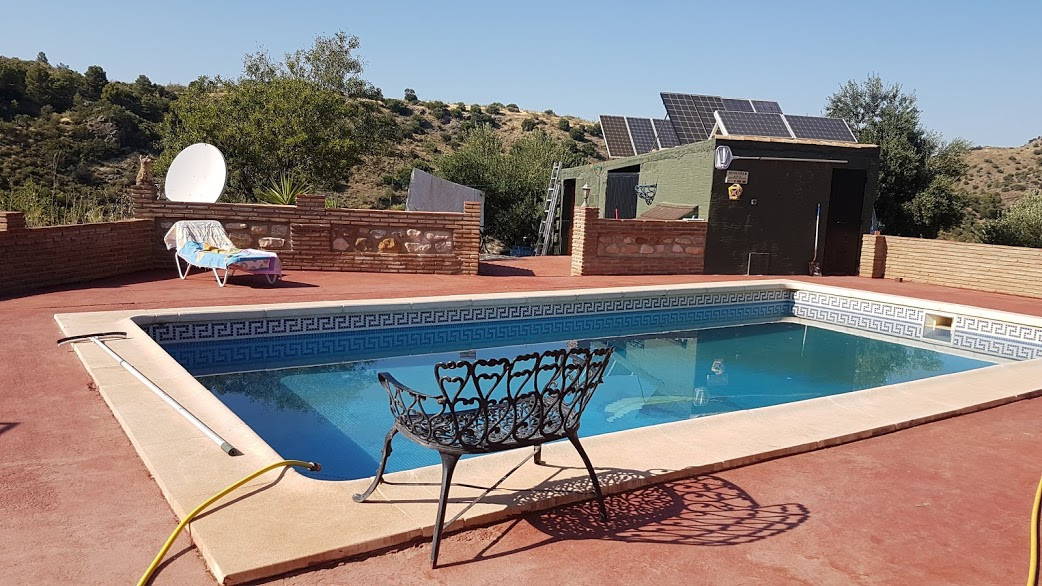 Finca de 3 Dormitorios y 2 Baños en venta en Ardales