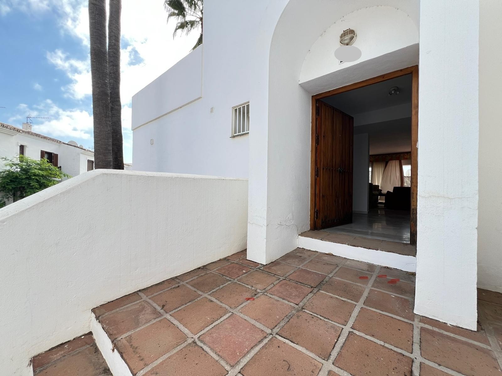 3 кровать 3 ванна Таунхаус для продажи в New Golden Mile, Estepona