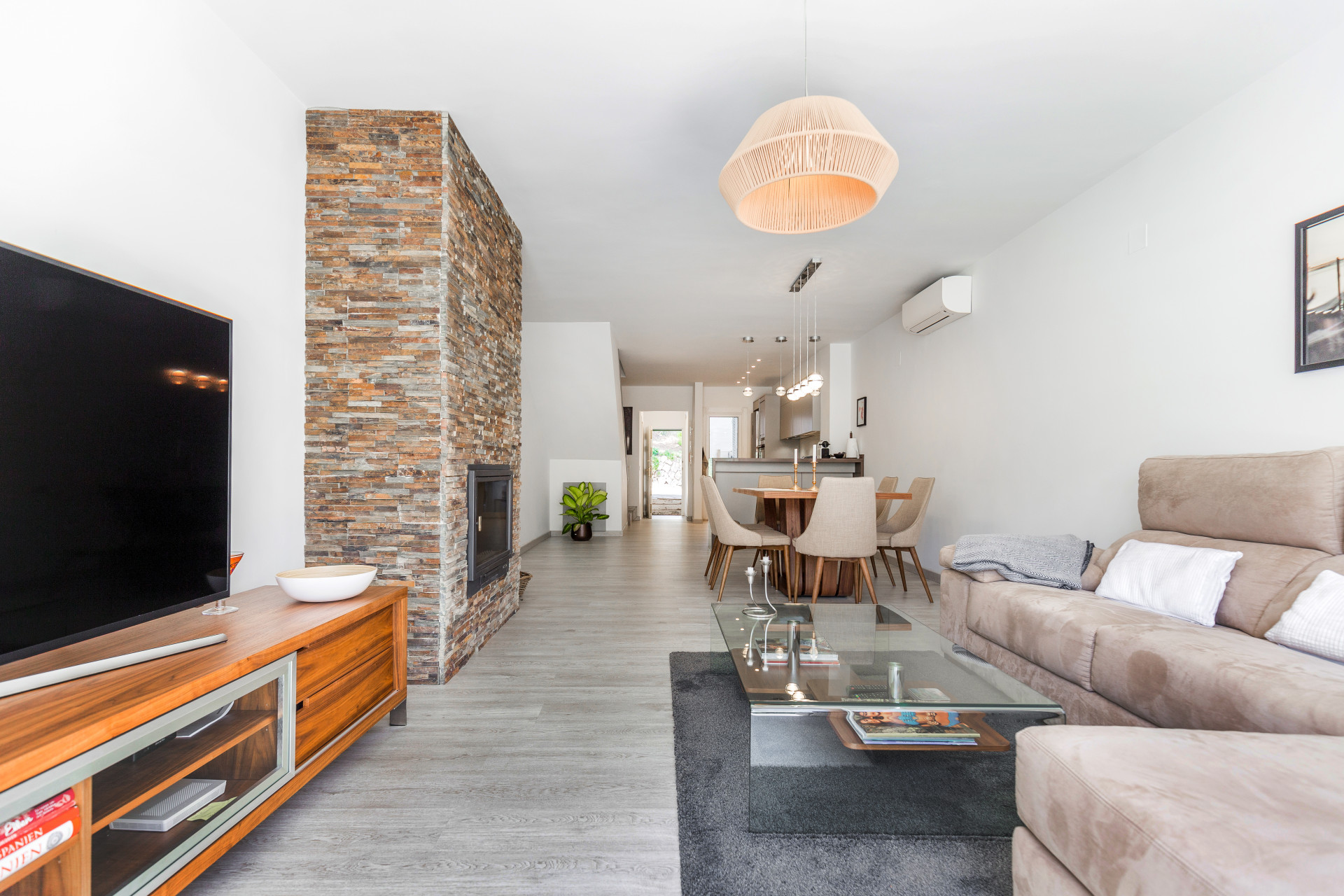 Casa Adosada de 2 Dormitorios en venta en Nueva Andalucía, Marbella