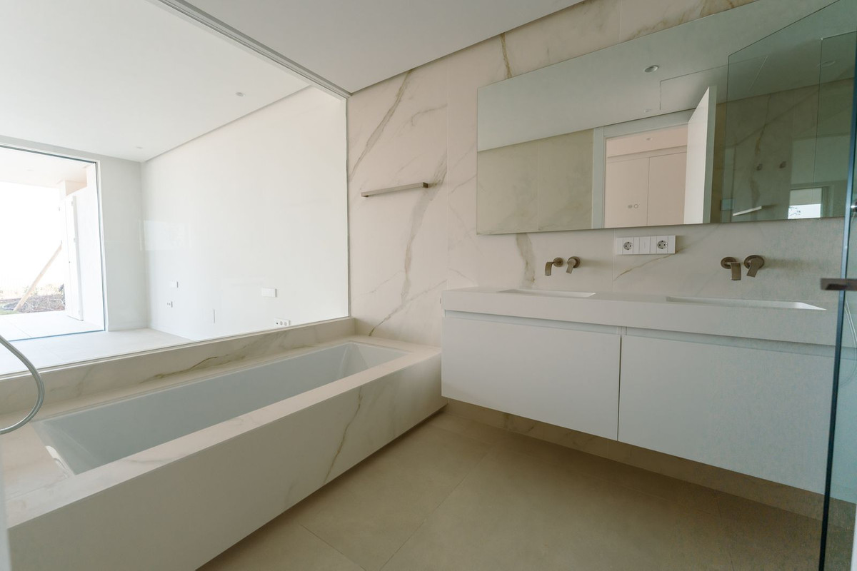 3 спални, 3 бани - Апартамент за продажба в Ojen