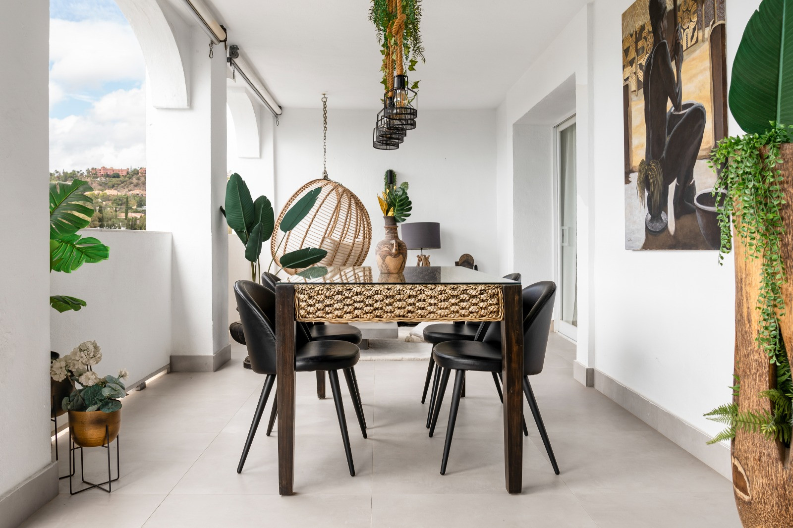 Piso de 2 Dormitorios en venta en La Quinta, Benahavís