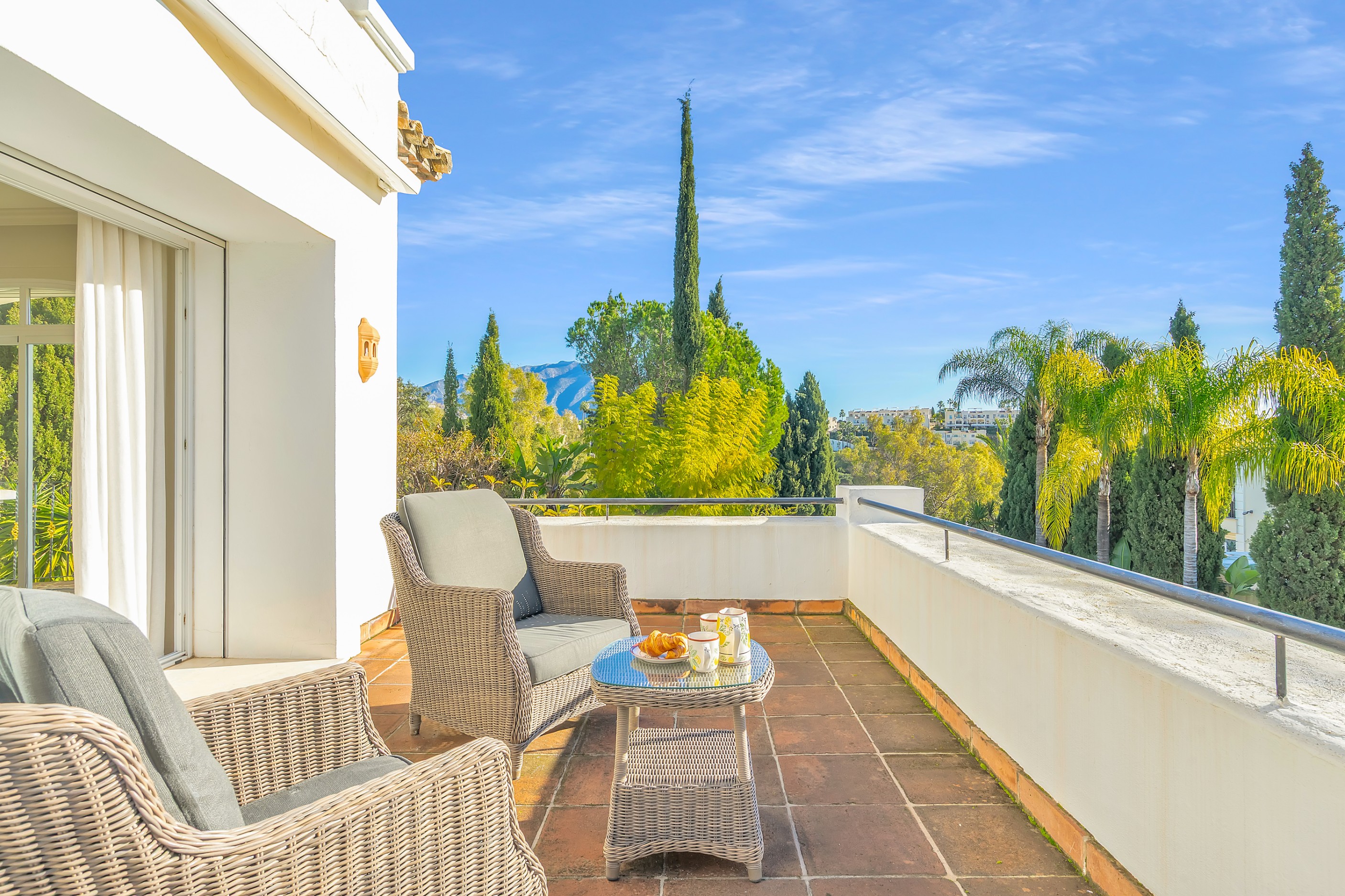 5 Slaapk., 5 Badk. - Villa te koop in La Quinta, Benahavis