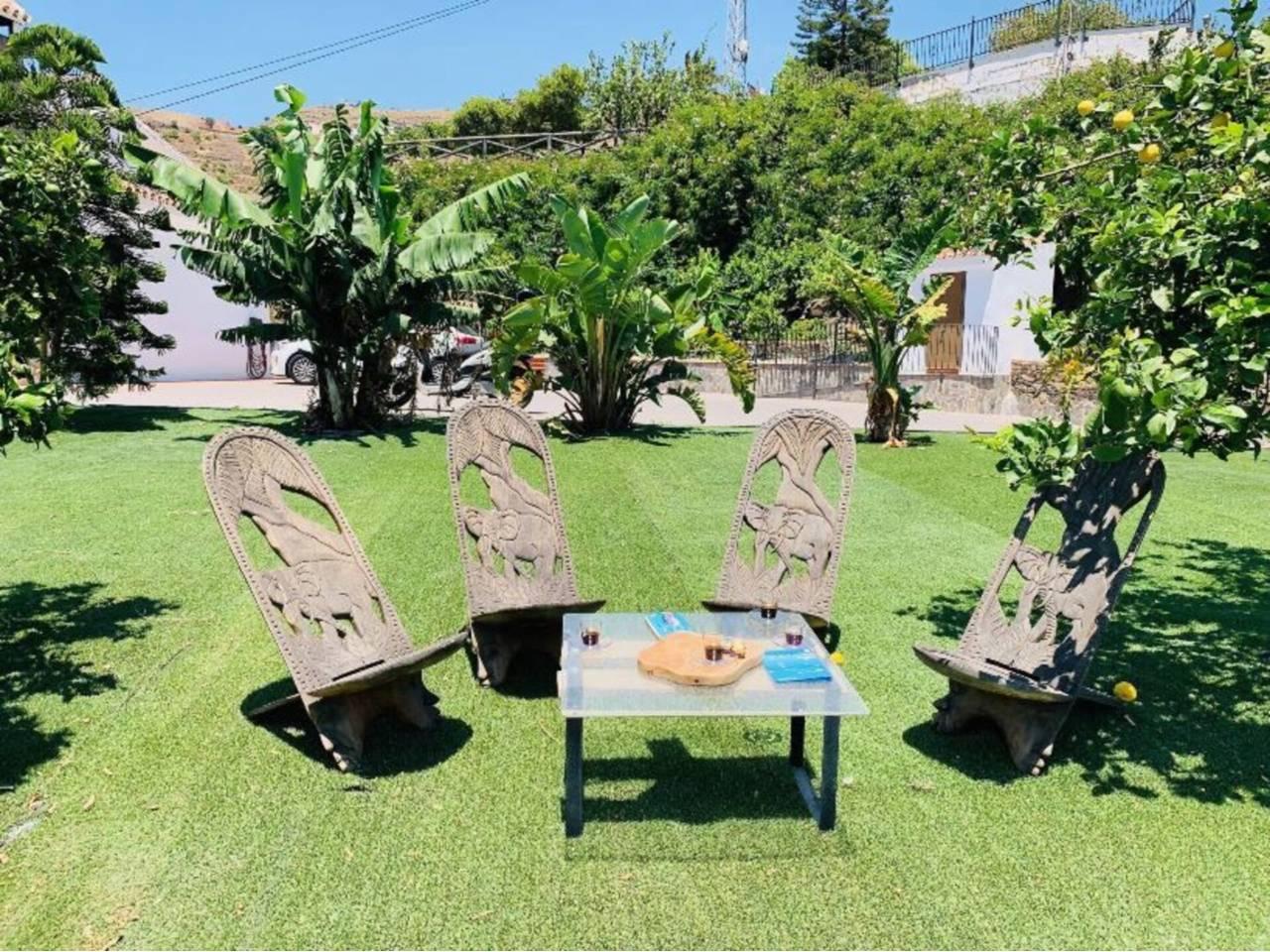 Casa Adosada de 3 Dormitorios en venta en Nerja