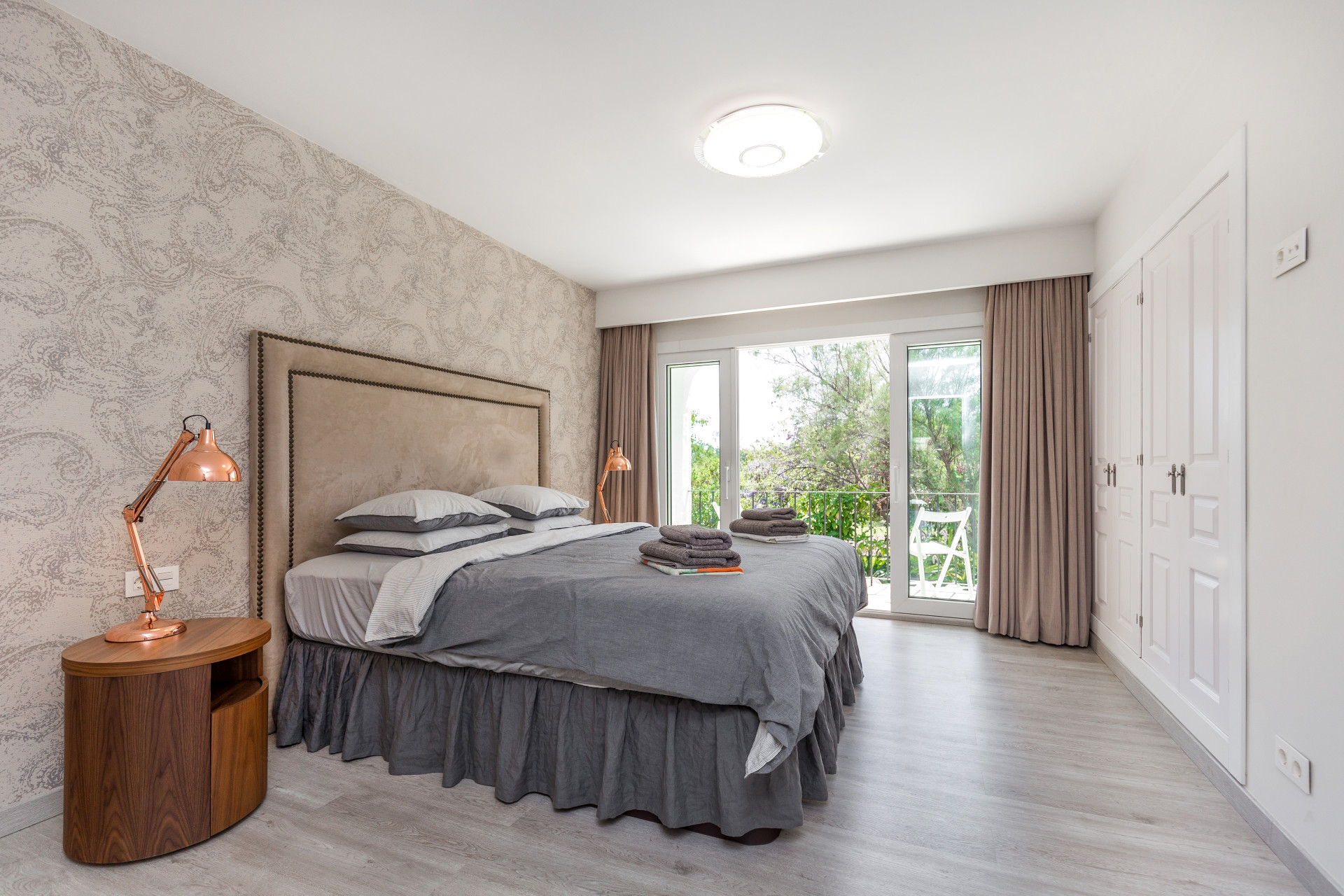 Casa Adosada de 2 Dormitorios en venta en Nueva Andalucía, Marbella