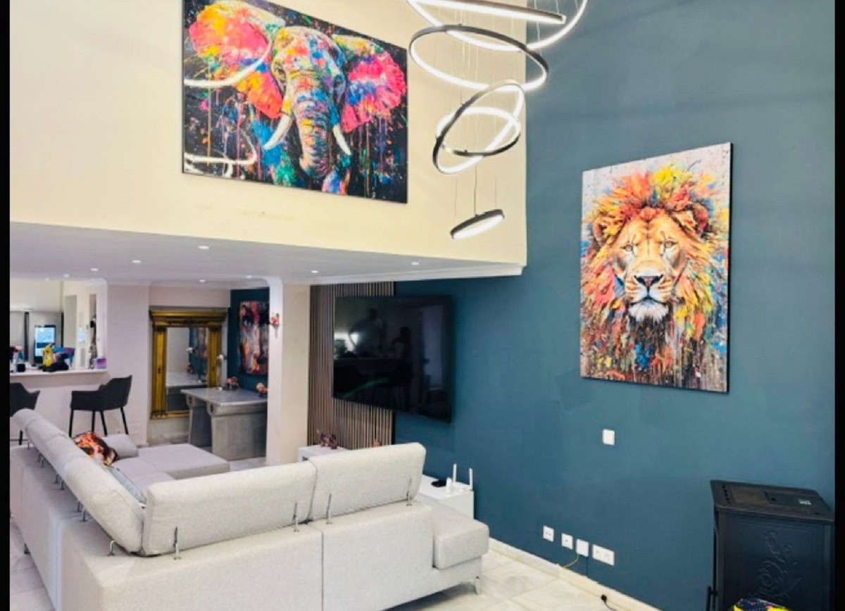 Casa de 4 Dormitorios y 2 Baños en venta en Marbella