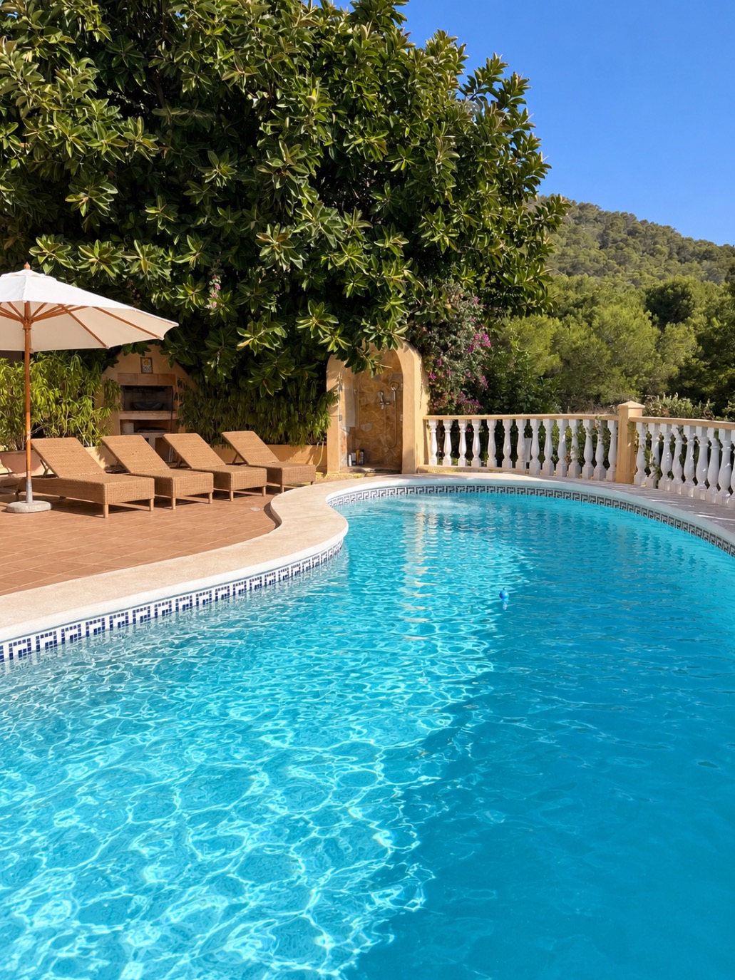 3 Slaapk., 3 Badk. - Villa te koop in Santa Eularia des Riu