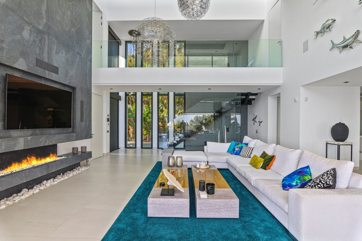 Casa de 6 Dormitorios en venta en Benahavís