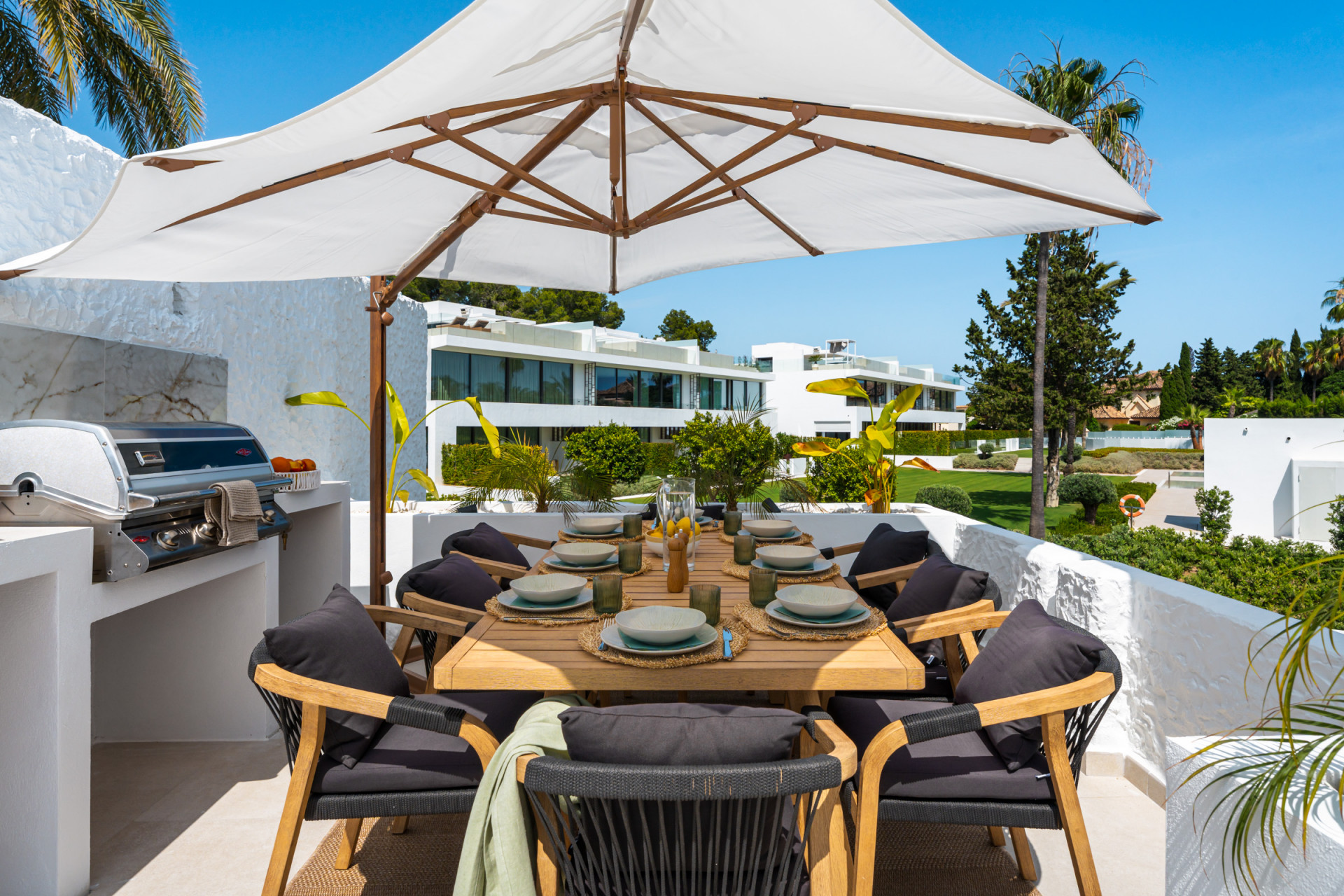 Ático de 3 Dormitorios en venta en Nueva Andalucía, Marbella