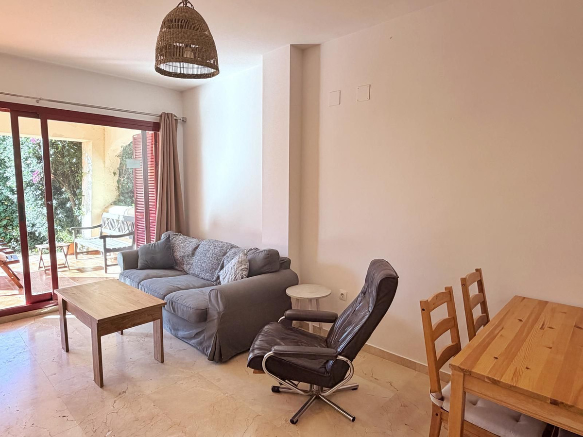 Piso de 2 Dormitorios y 2 Baños en venta en Casares