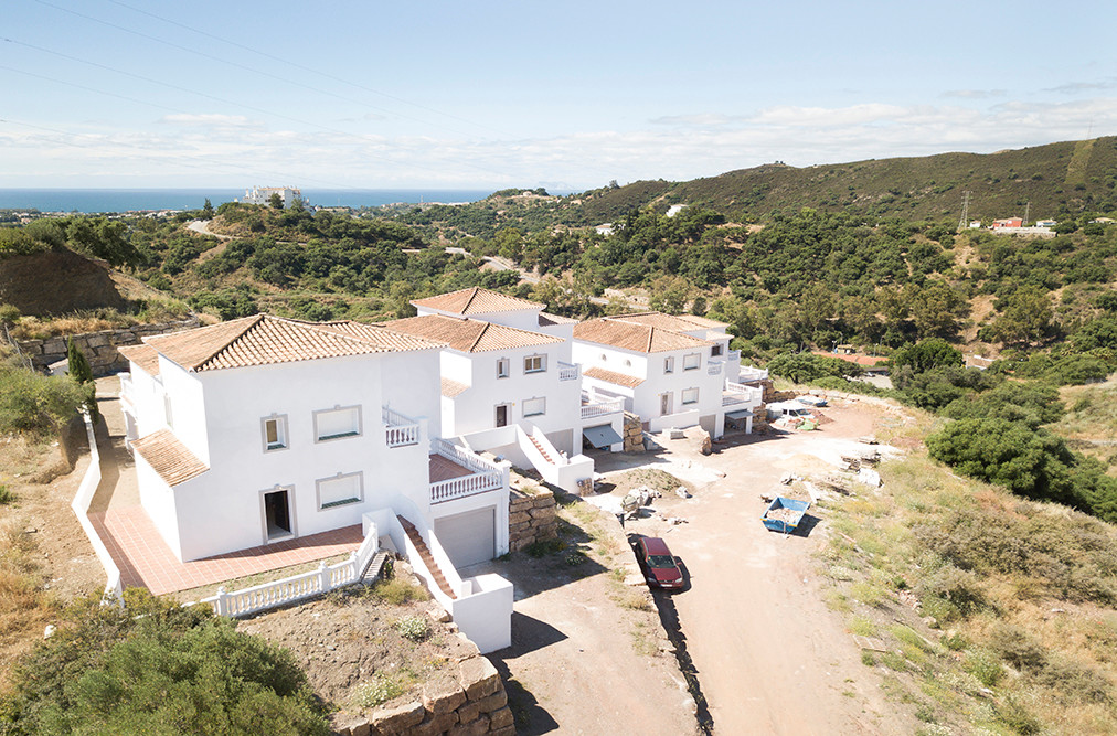 Casa de 4 Dormitorios en venta en Estepona