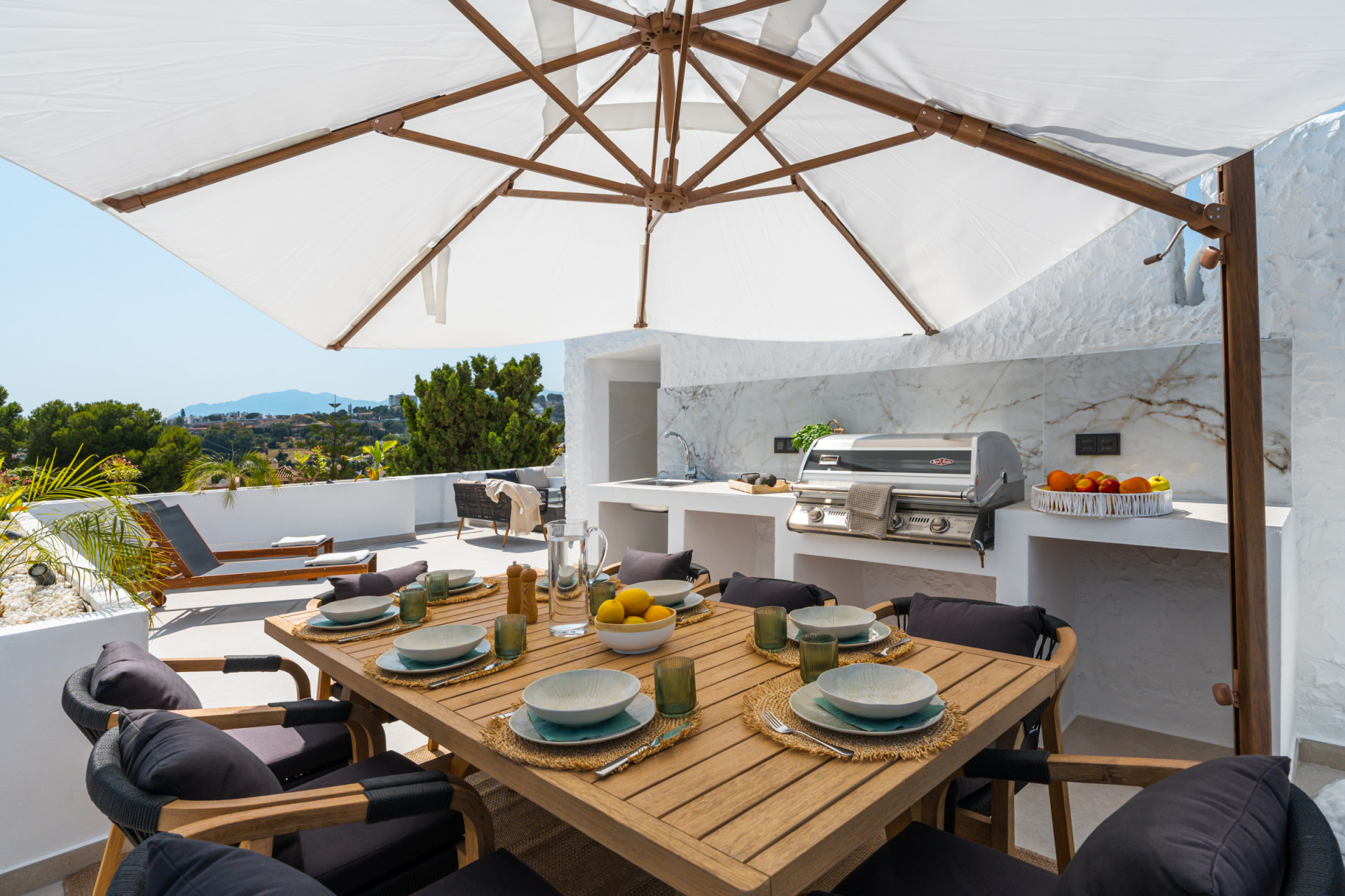 Ático de 3 Dormitorios en venta en Nueva Andalucía, Marbella