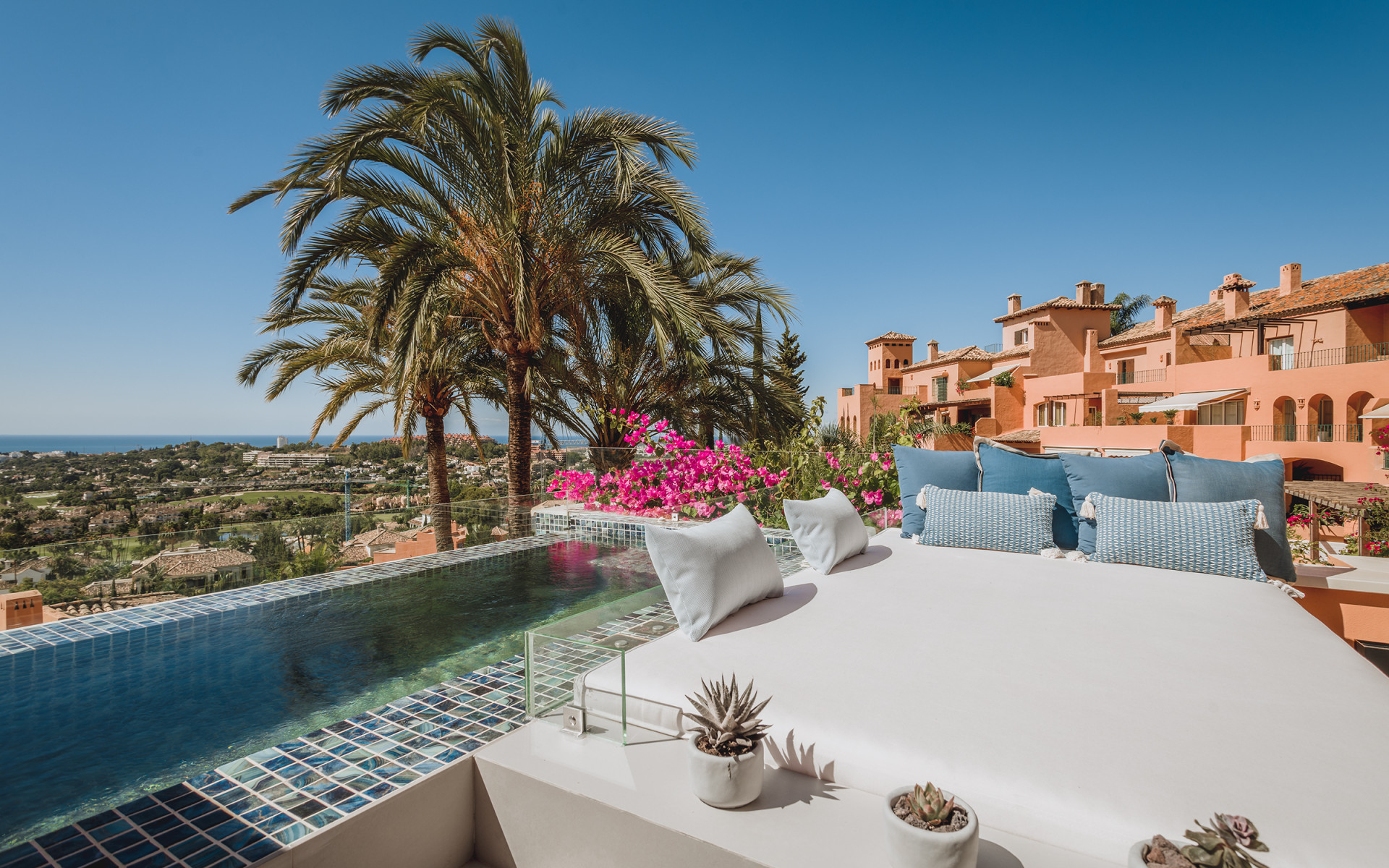 Ático de 3 Dormitorios en venta en Nueva Andalucía