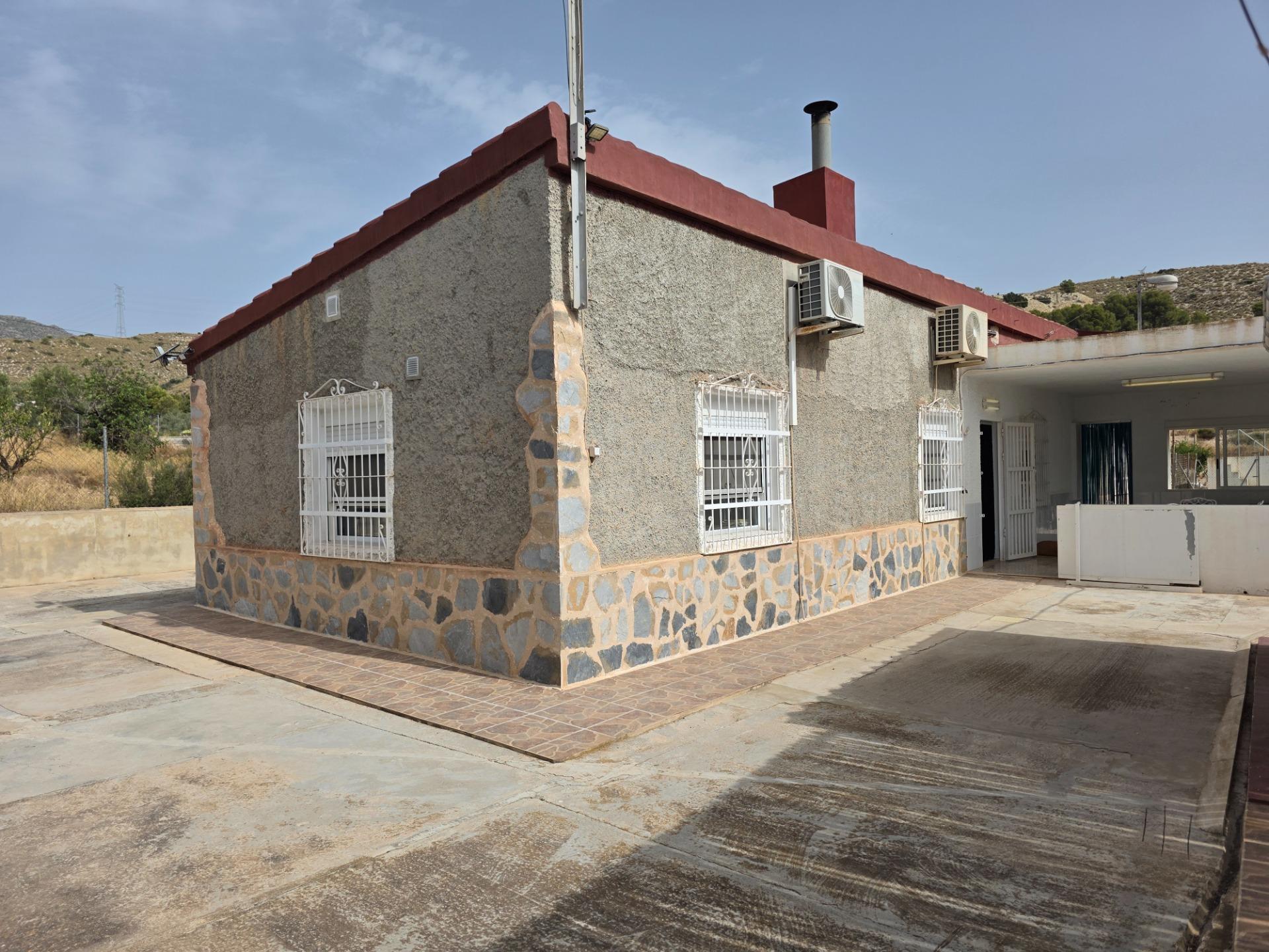 3 Slaapk. - Villa te koop in Aigues