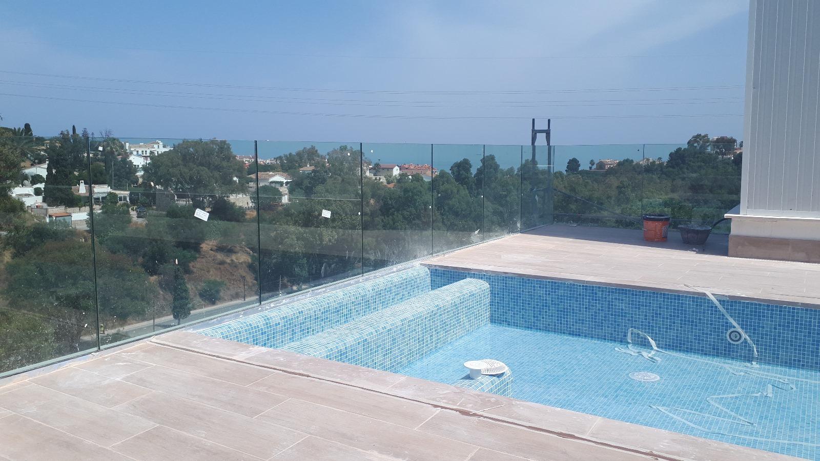 Piso de 3 Dormitorios y 2 Baños en venta en Torreblanca del Sol, Fuengirola