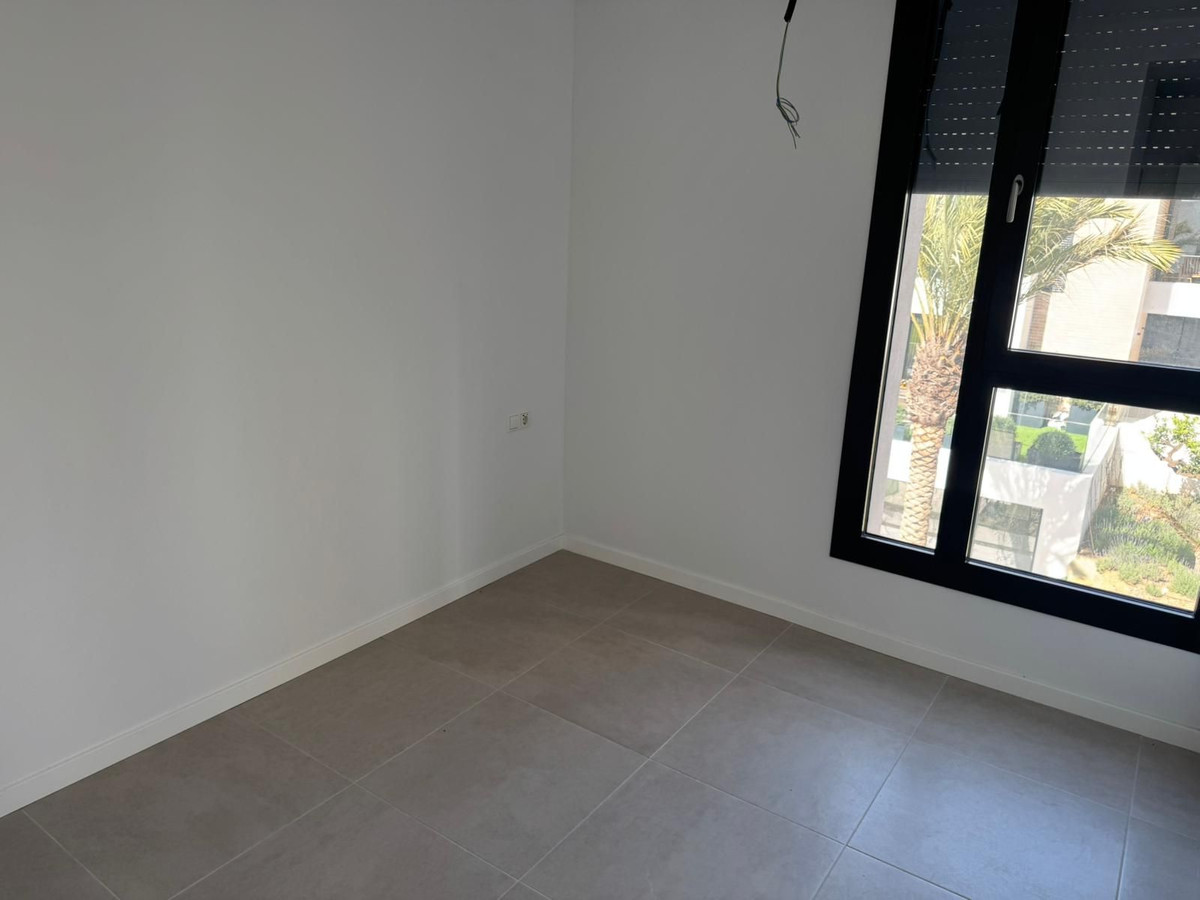 Ático de 2 Dormitorios en venta en Estepona