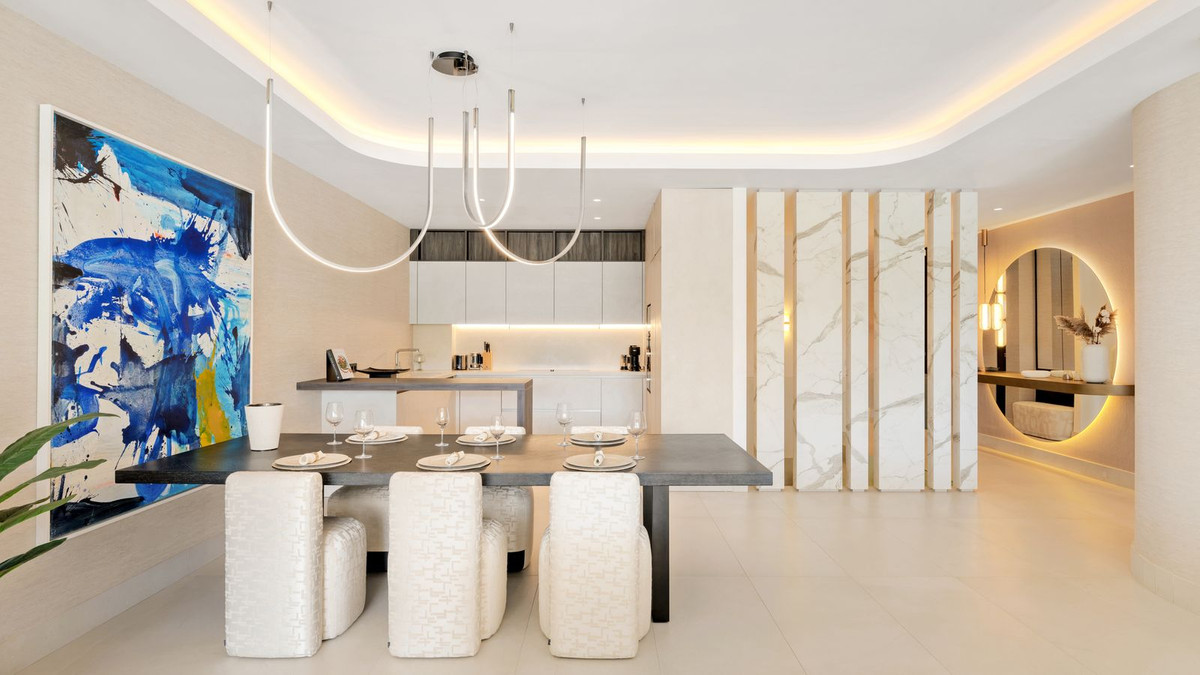 4 Bed, 4 Bath - Apartment for Sale in Marbella Golden Mile