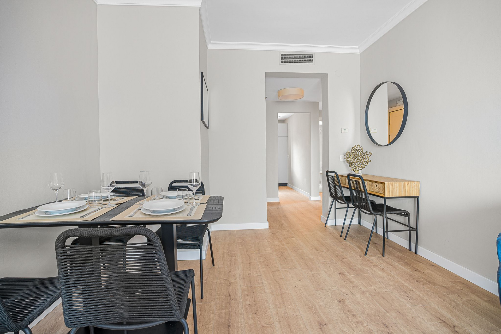 Ático de 3 Dormitorios en venta en El Paraíso, Estepona